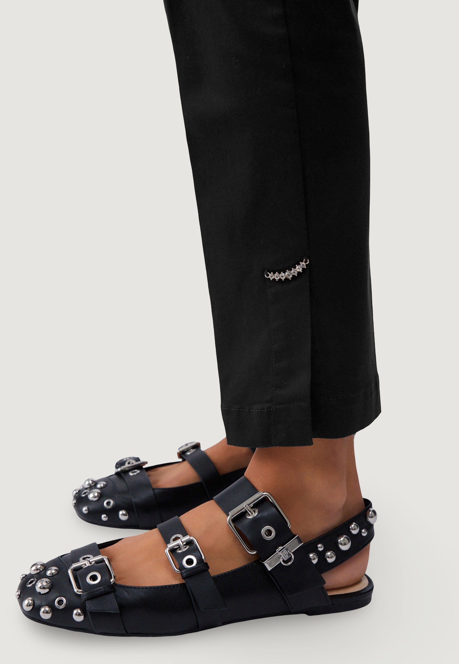 Pantaloni regular Liu-Jo CHINO CHIC REG.W.