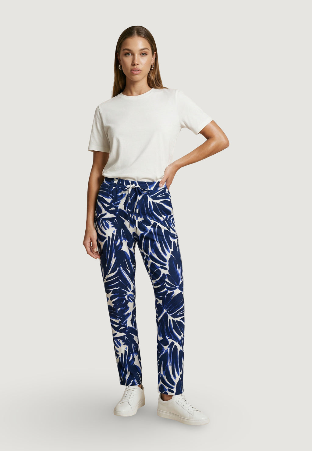 Pantaloni regular Only ONLNOVA LIFE VIS PANT AOP