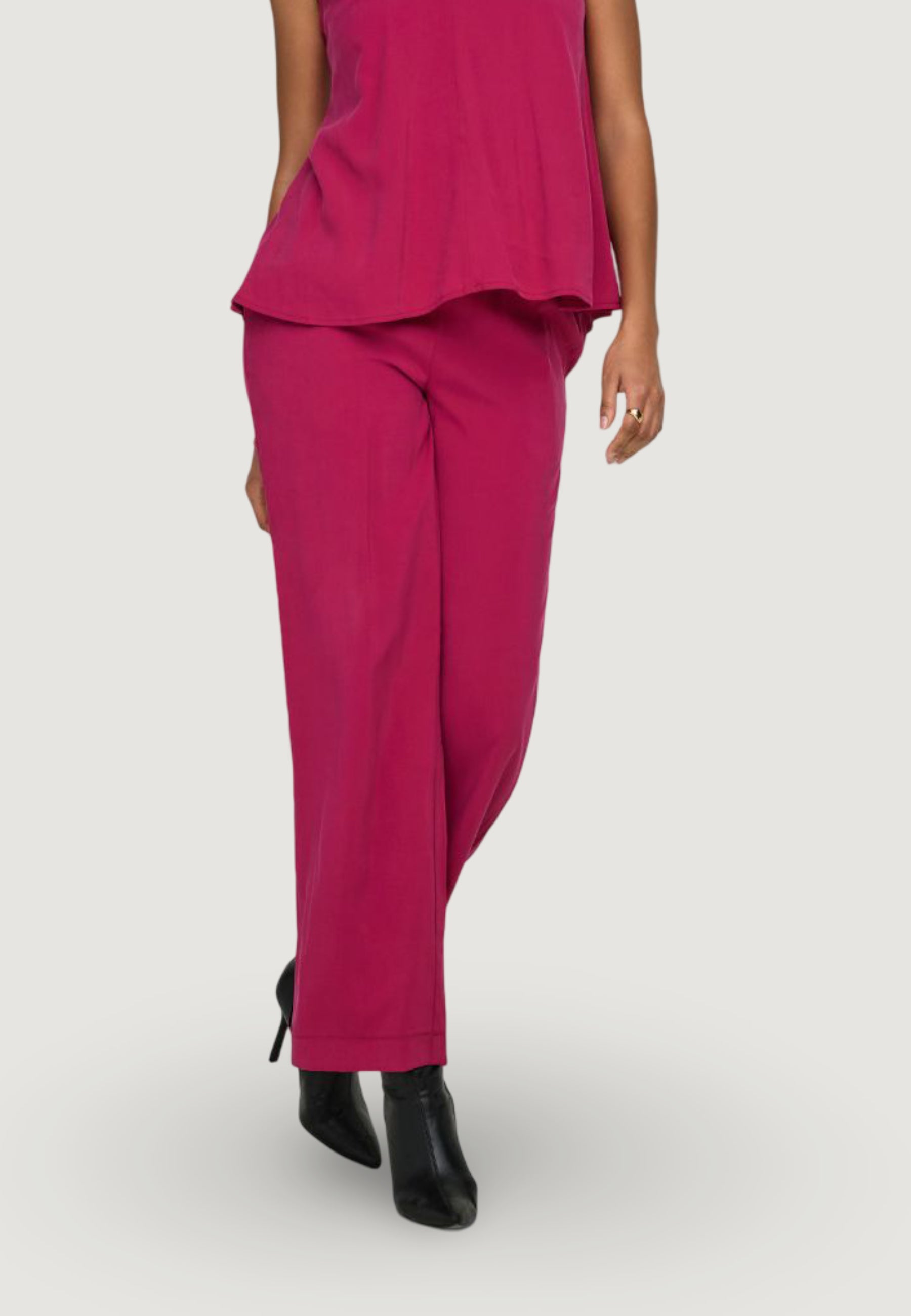 Regular trousers Only Onlmadeli Oaklyn Long Pull Up Wvn