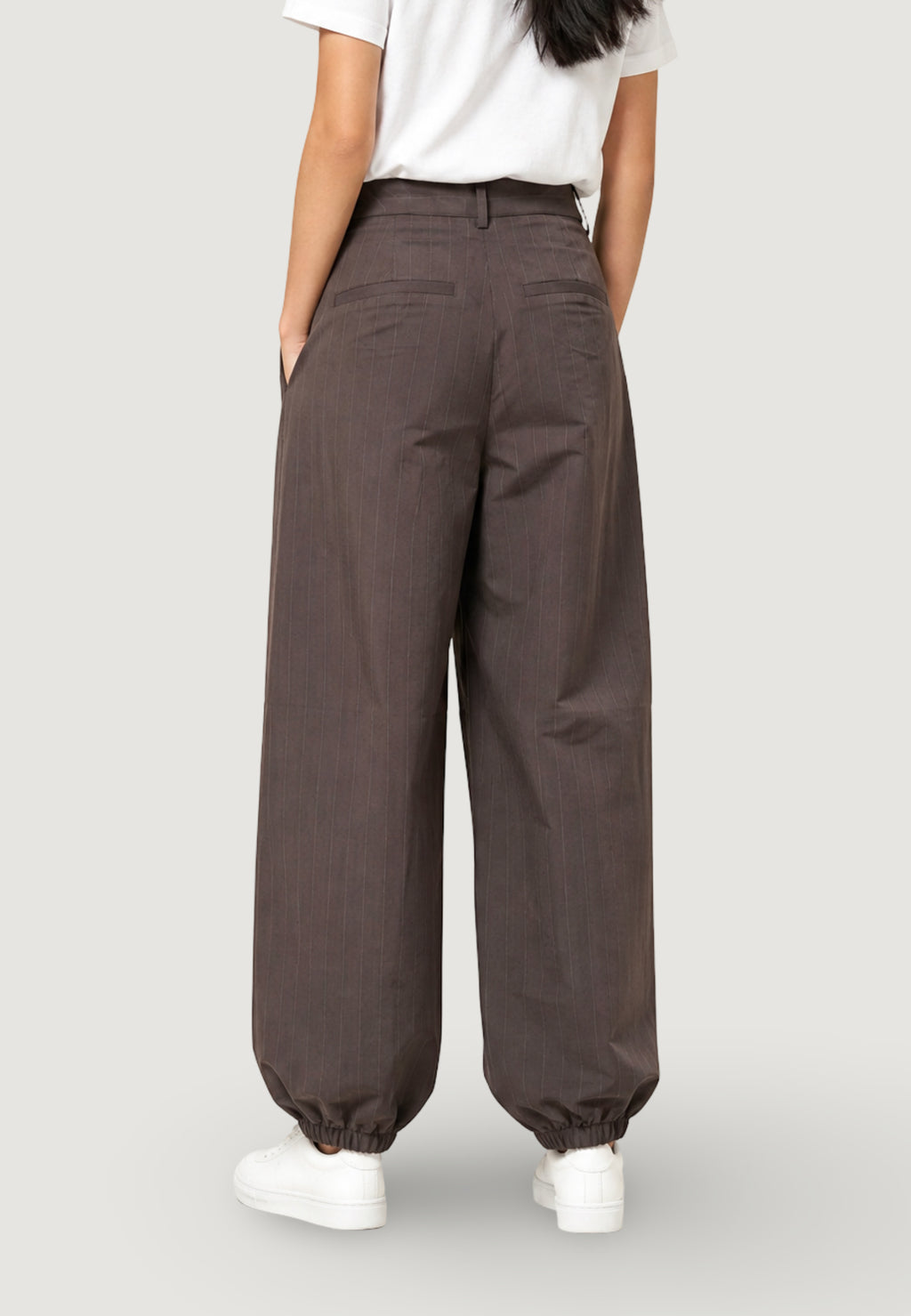 Pantaloni regular Only Onlrumba-Alden Mw Pinst Balloon Pant Tlr