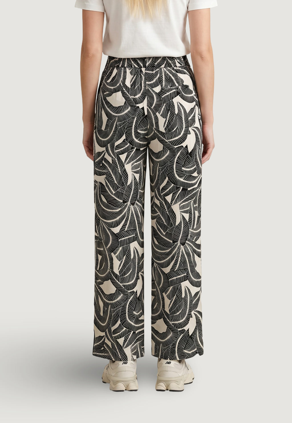 Pantaloni regular Only ONLNOVA LIFE VIS PALAZZO PANT WVN