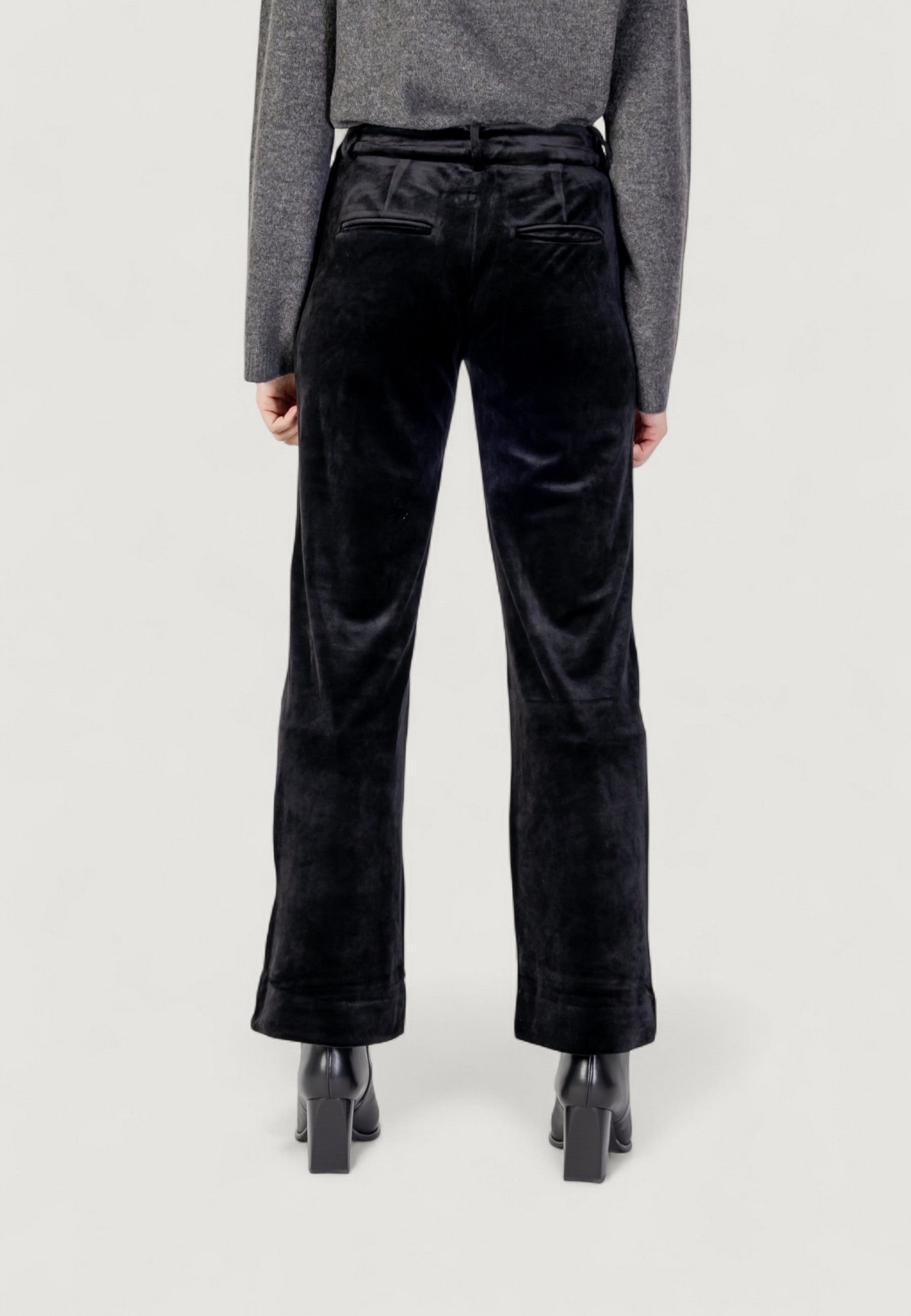 Regular trousers Only Onlkayle-Elsy Straight Velvet Pant Tlr