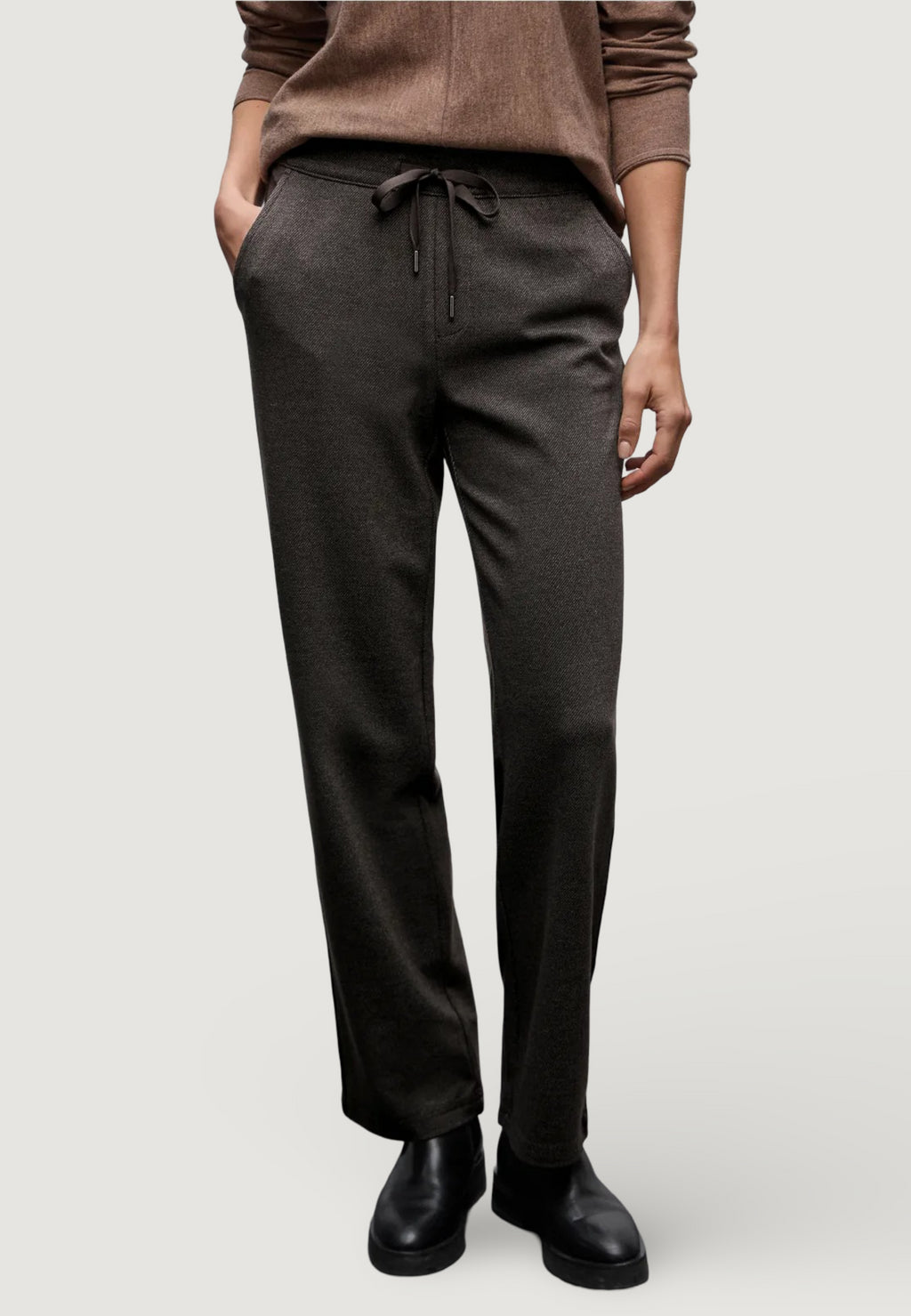 Regular trousers Street One Straight Leg w. tape at sides