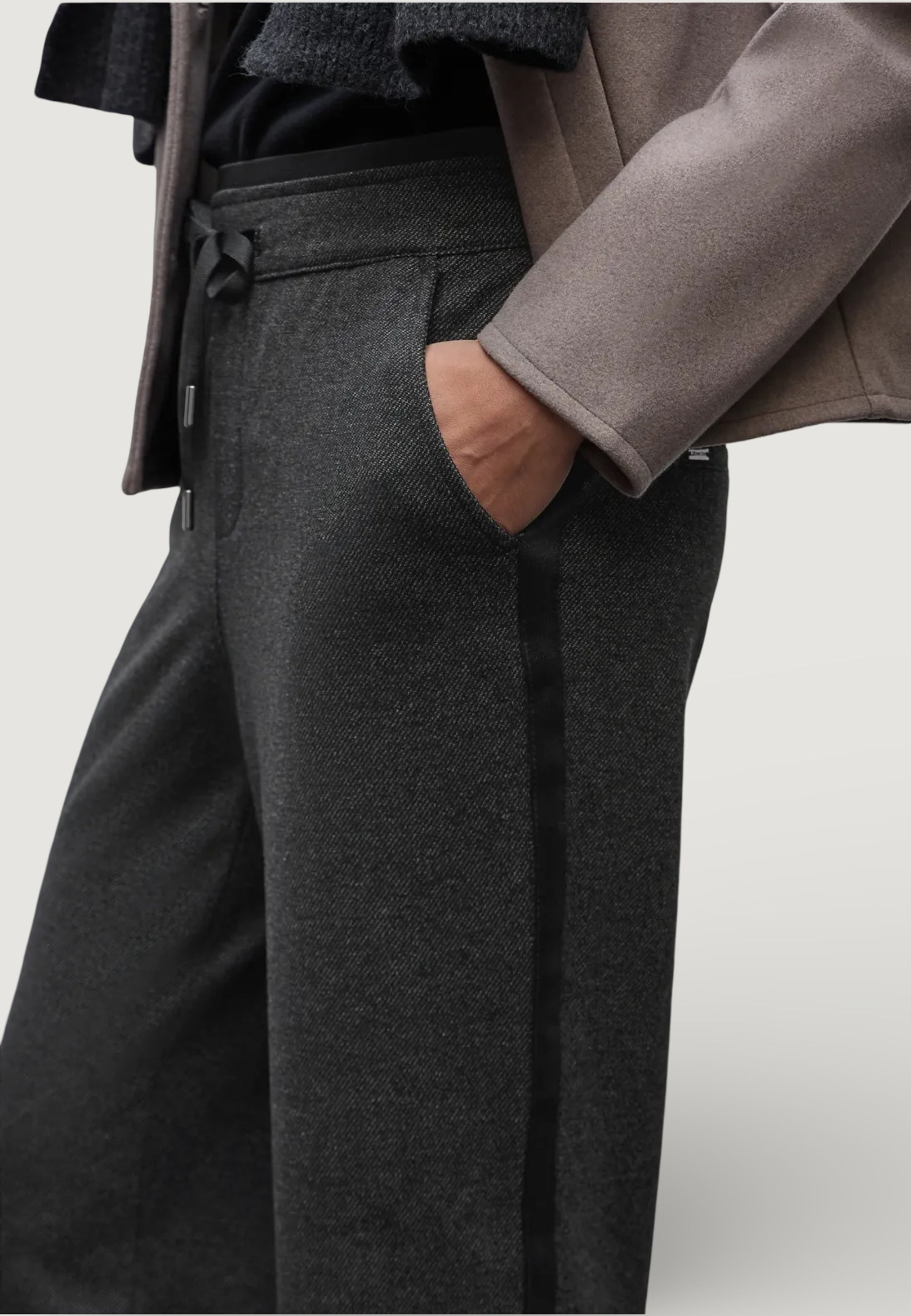 Regular trousers Street One Straight Leg w. tape at sides
