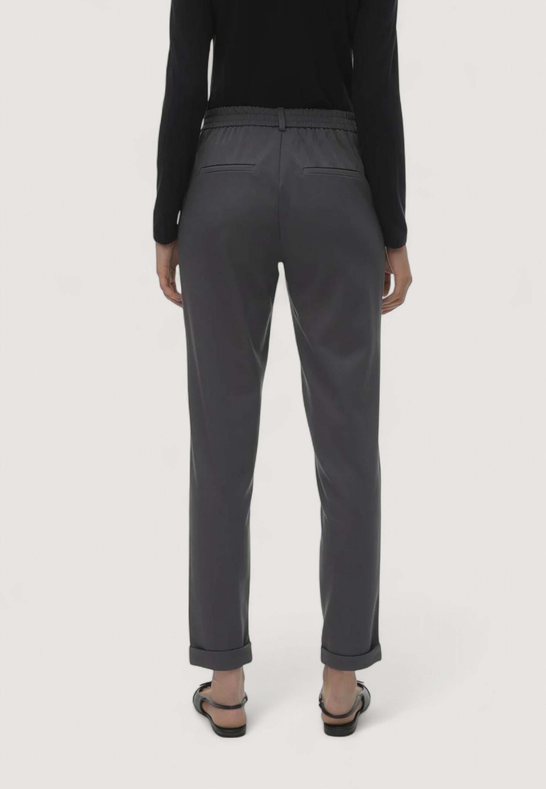 Pantaloni regular Vero Moda VMMAYA MW LOOSE SOLID PANT NOOS