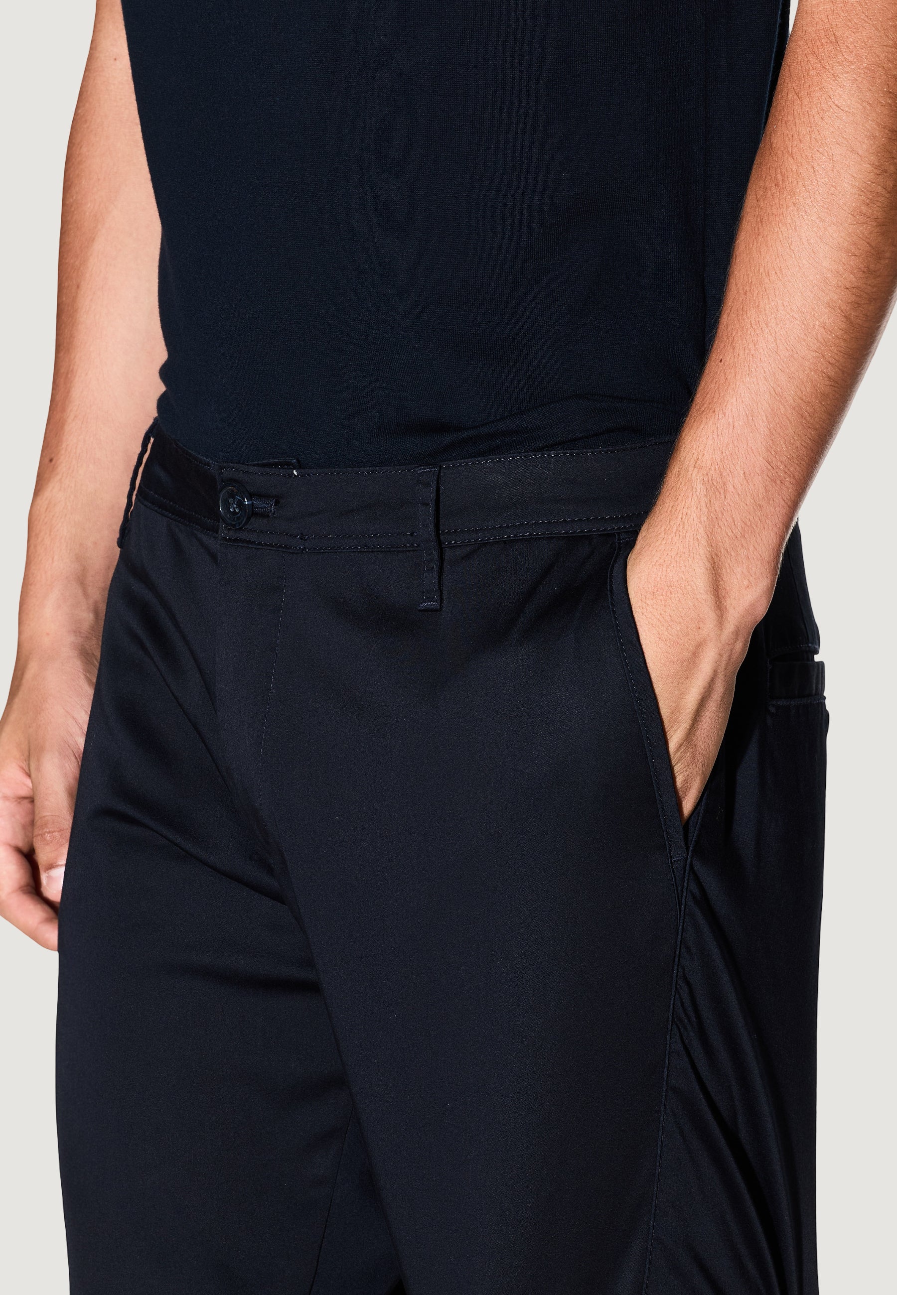 Skinny trousers Armani Exchange XM001162 AF13236