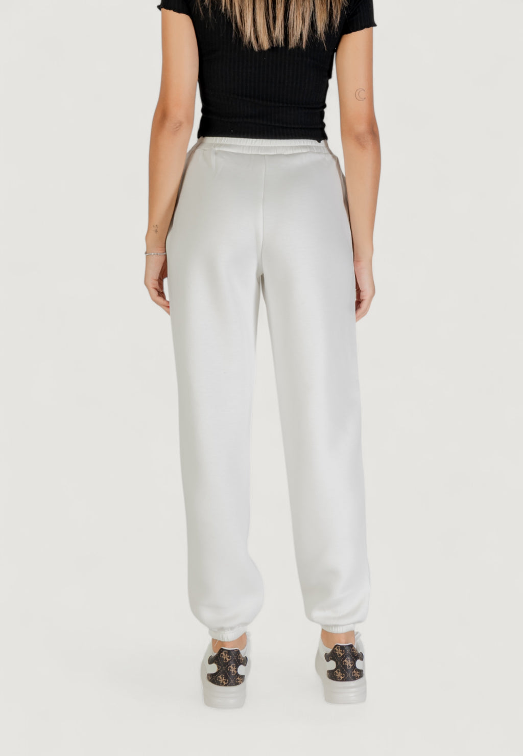 Pantaloni sportivi Guess Active CECILIA SCUBA JOGGER PANTS