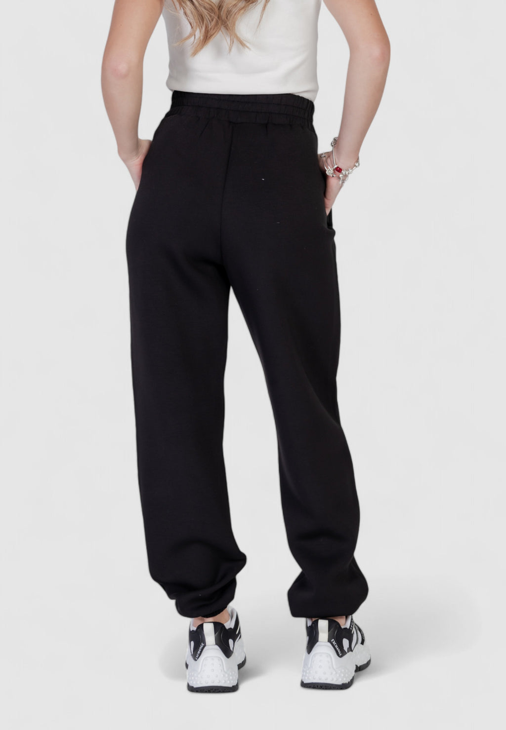 Pantaloni sportivi Guess Active CECILIA SCUBA JOGGER