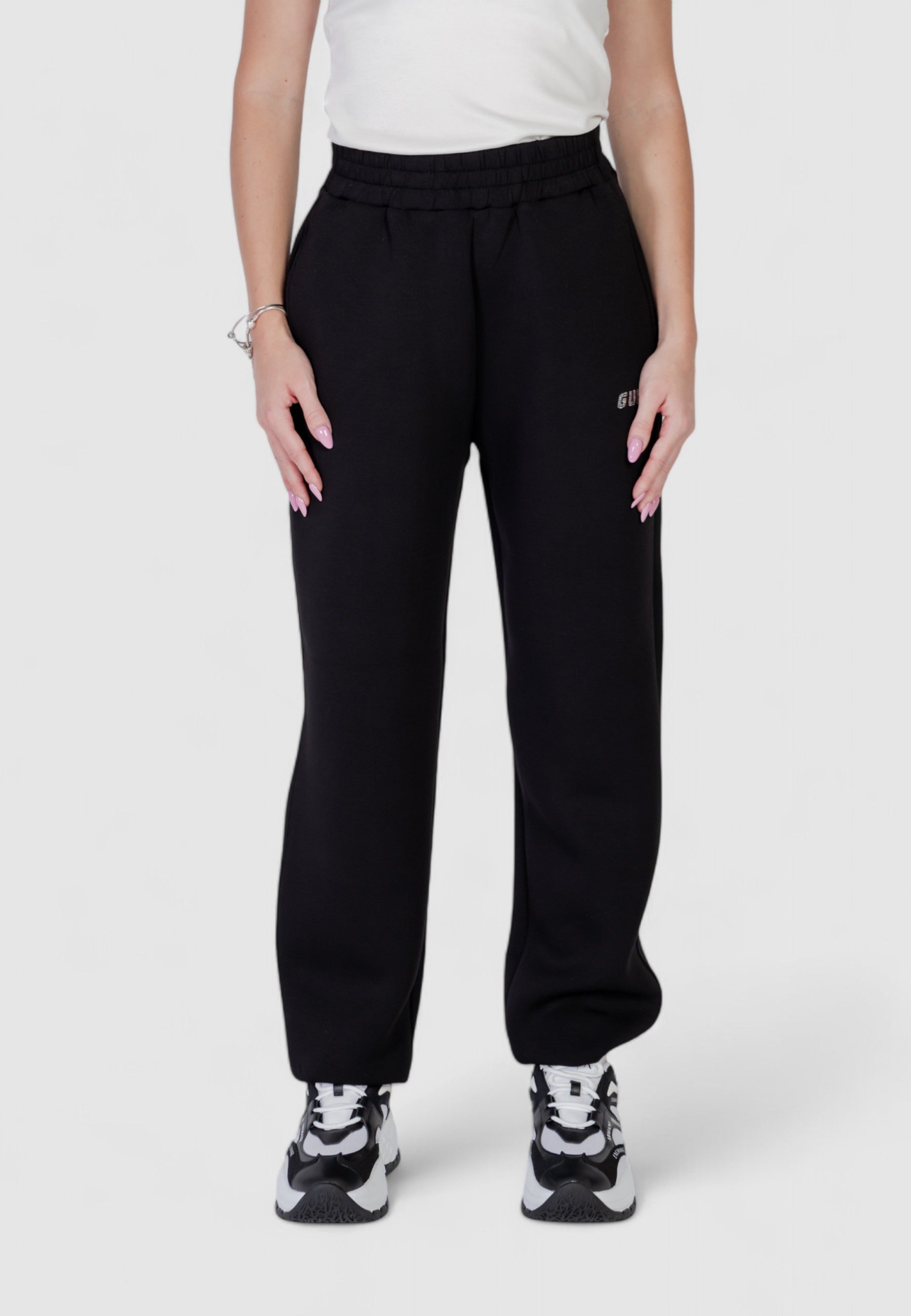 Pantaloni sportivi Guess Active CECILIA SCUBA JOGGER