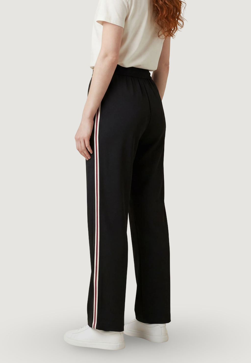 Joggers Guess Active CIRCE STRAIGHT LEG PANT