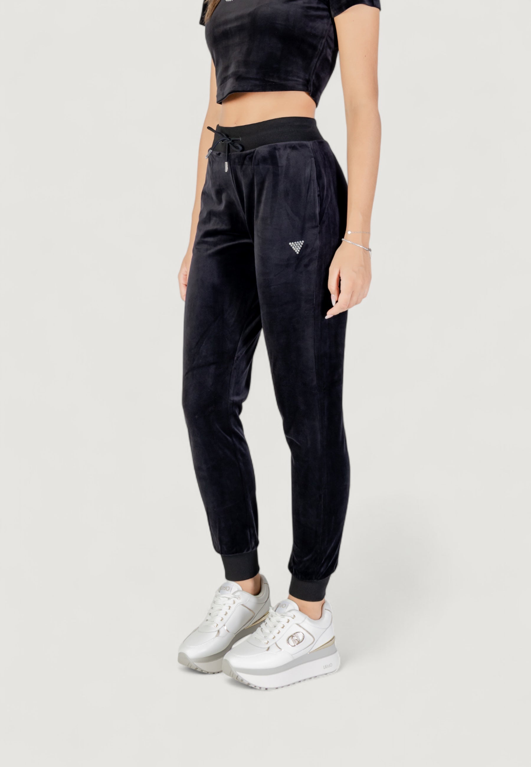 Pantaloni sportivi Guess Active COUTURE JOGGER PANTS