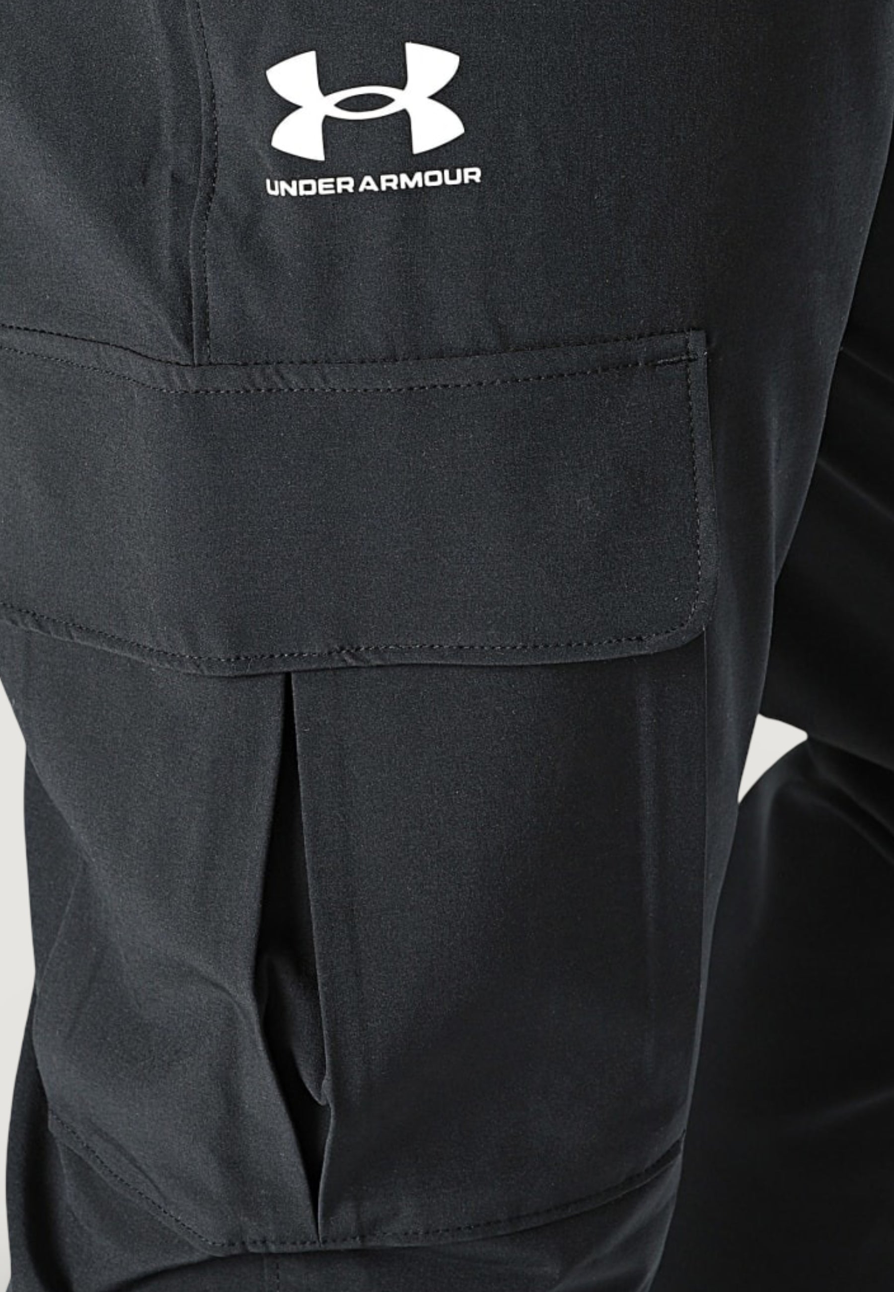Joggers Under Armour UA VIBE WOVEN CARGO PANTS