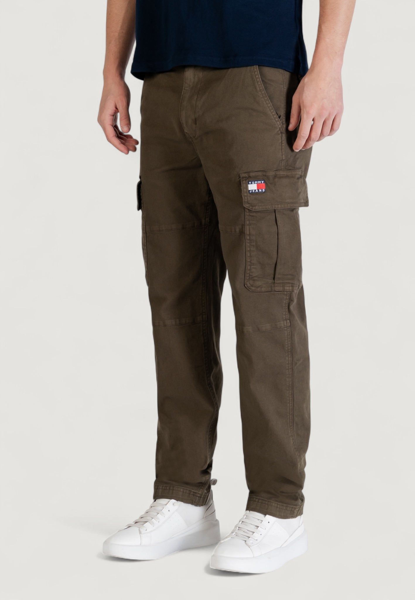 Pantaloni tapered Tommy Hilfiger Jeans DM0DM22651