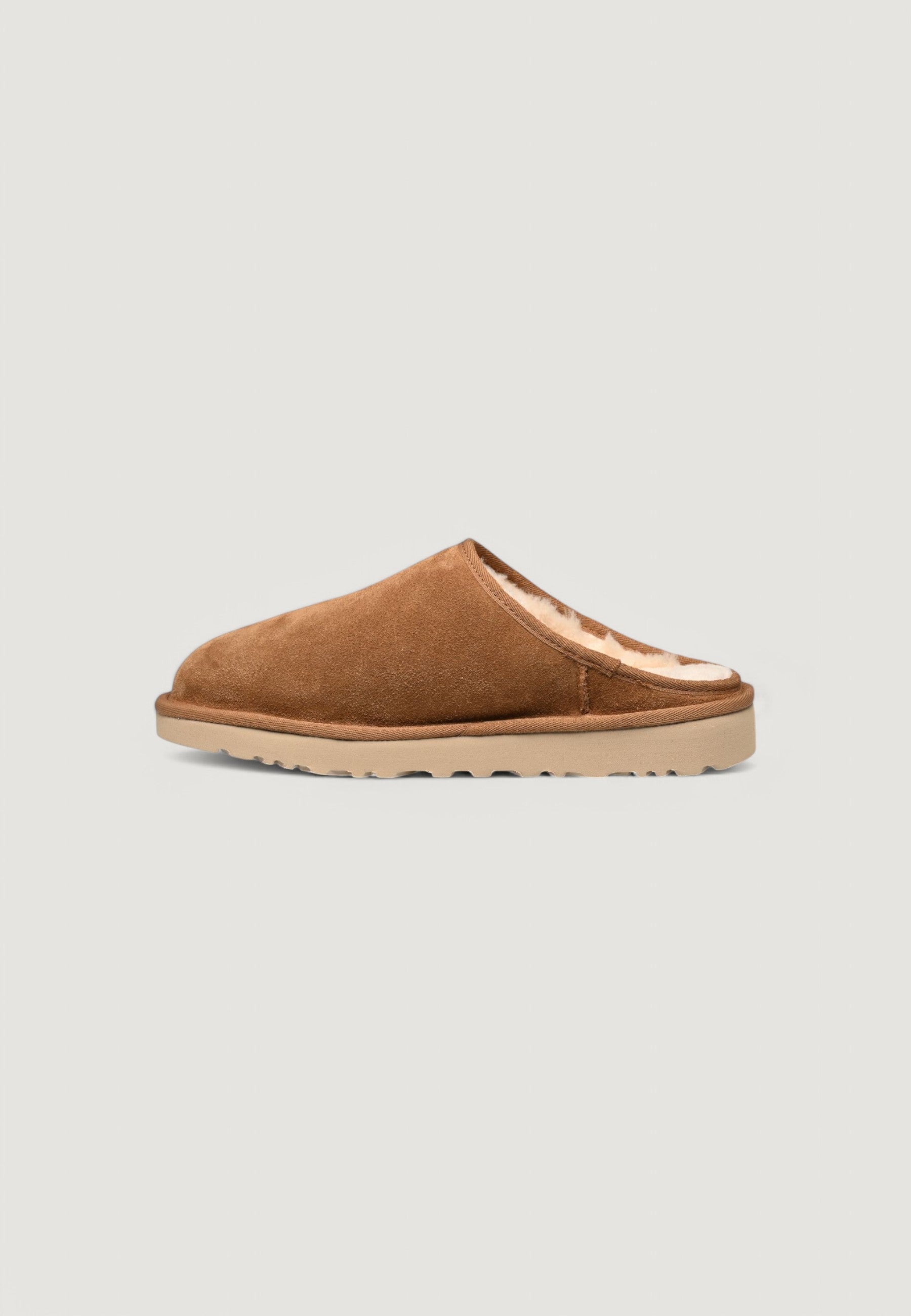  UGG M CLASSIC SLIP-ON UNISEX