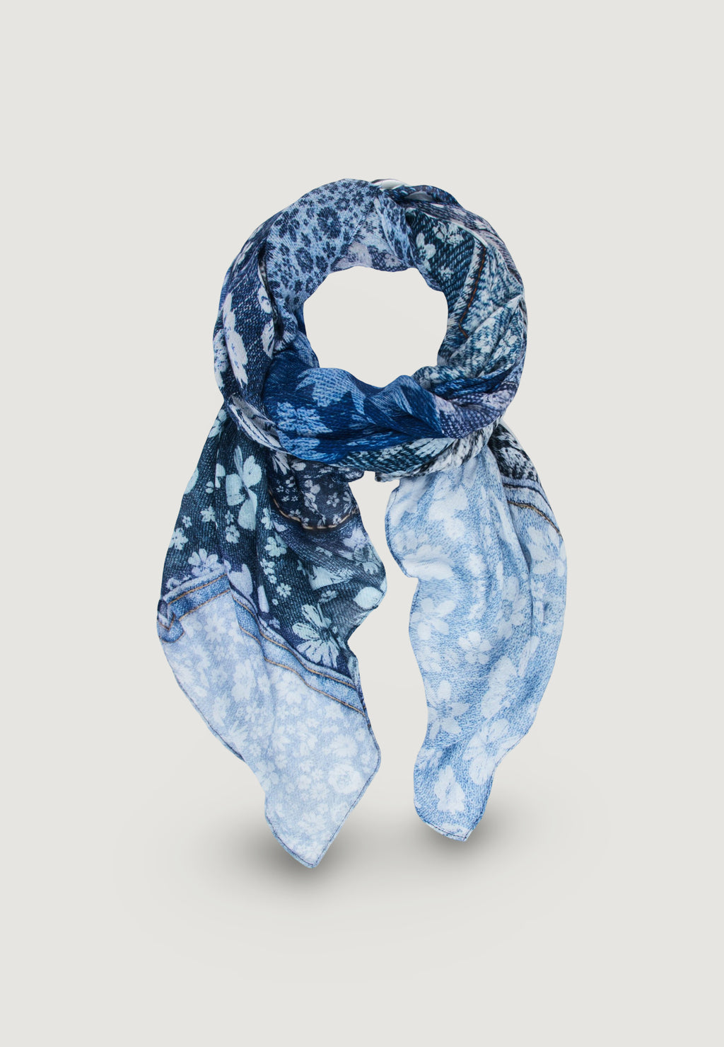 Pashmina Desigual FOU_MAGGI