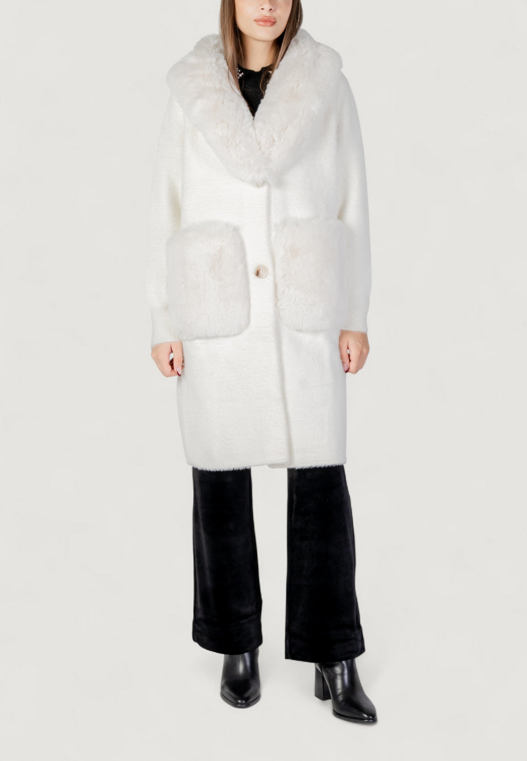 Pelliccia ecologica AYFEE GIACCA MAGLIERIA LUNGA CON TASCHE