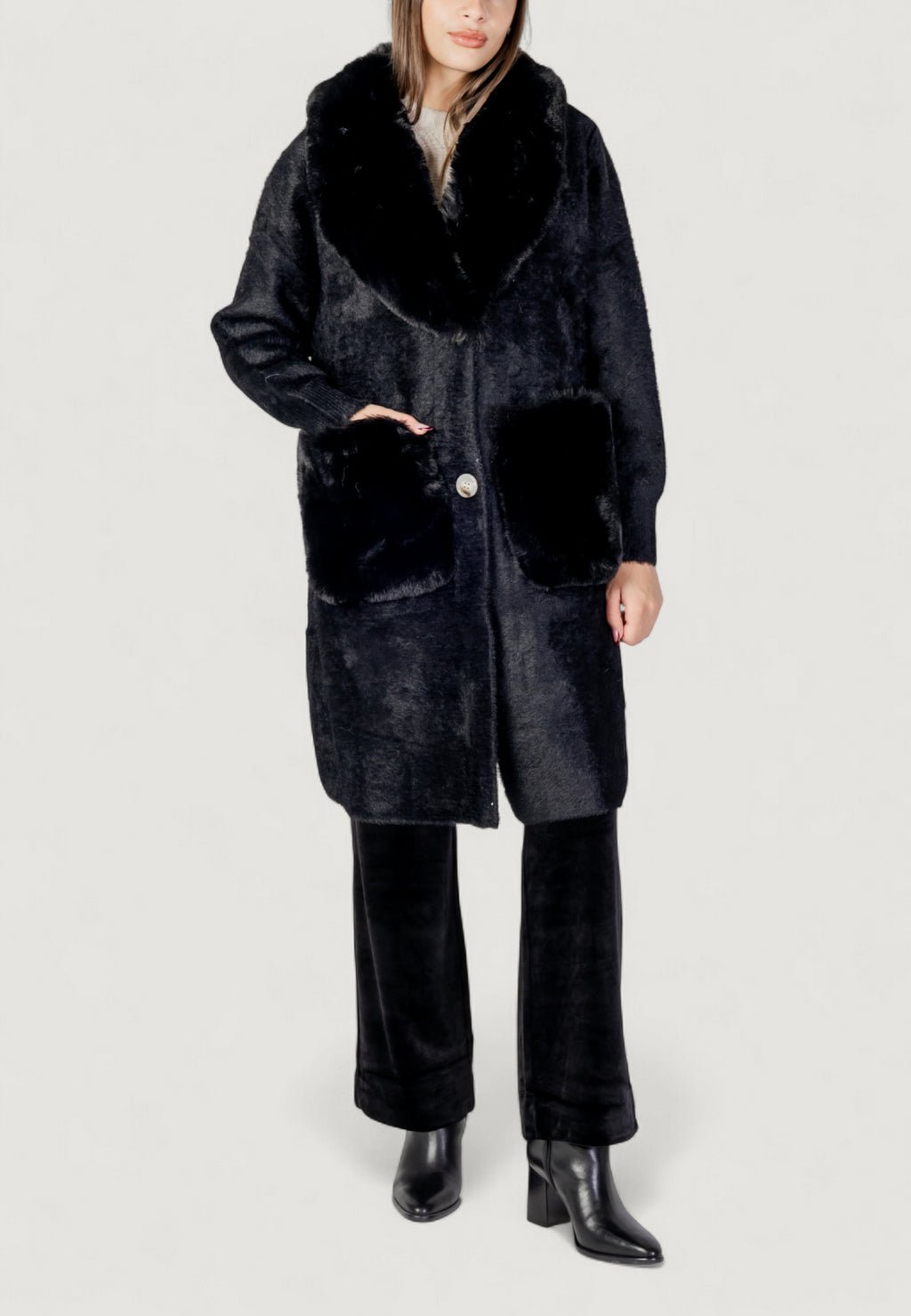 Pelliccia ecologica AYFEE GIACCA MAGLIERIA LUNGA CON TASCHE