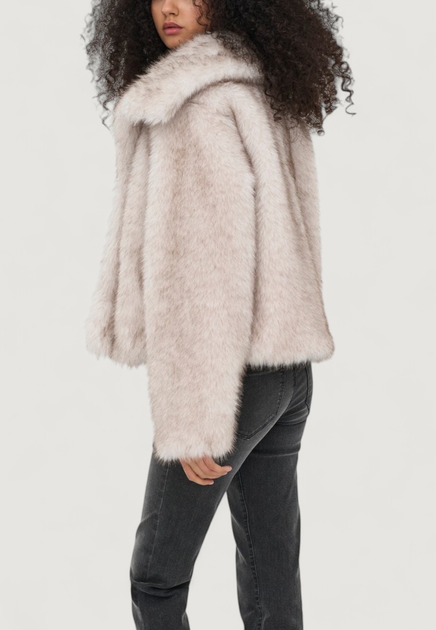 Pelliccia ecologica Only ONLDAWN LIFE FAUX FUR JACKET CC OTW