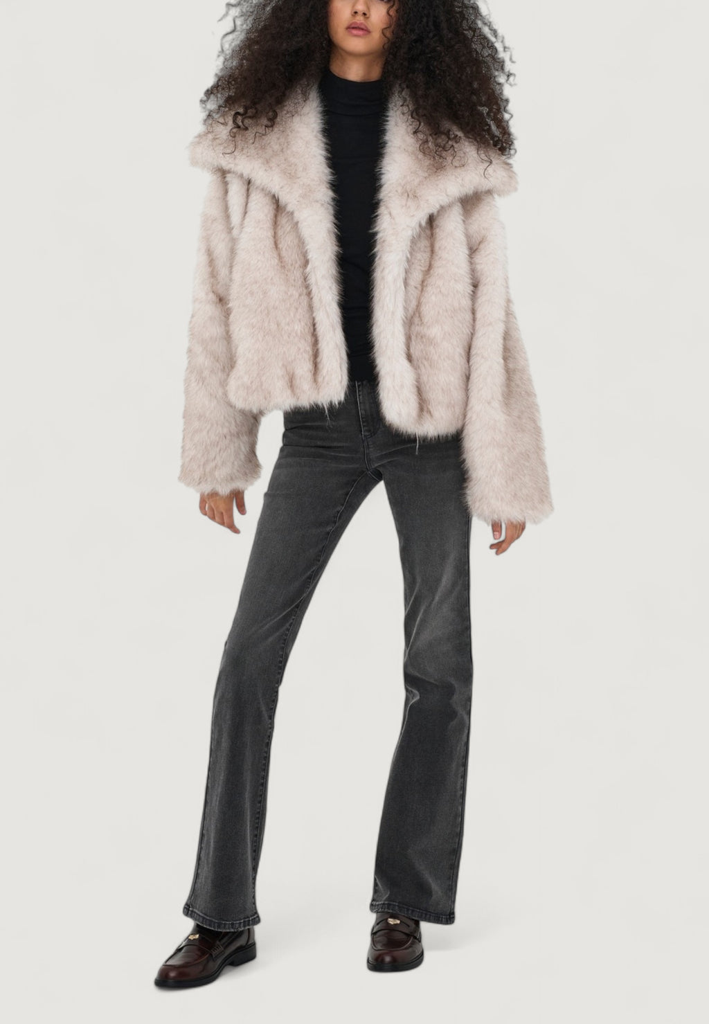 Pelliccia ecologica Only ONLDAWN LIFE FAUX FUR JACKET CC OTW
