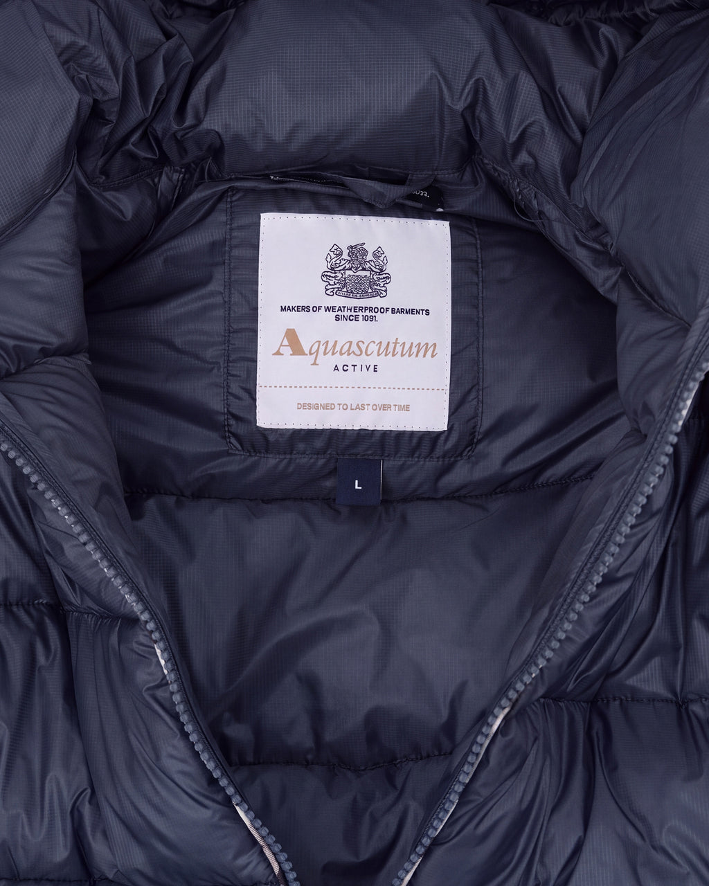 Down Jacket Aquascutum Active VEIL-N HOODED PUFFER