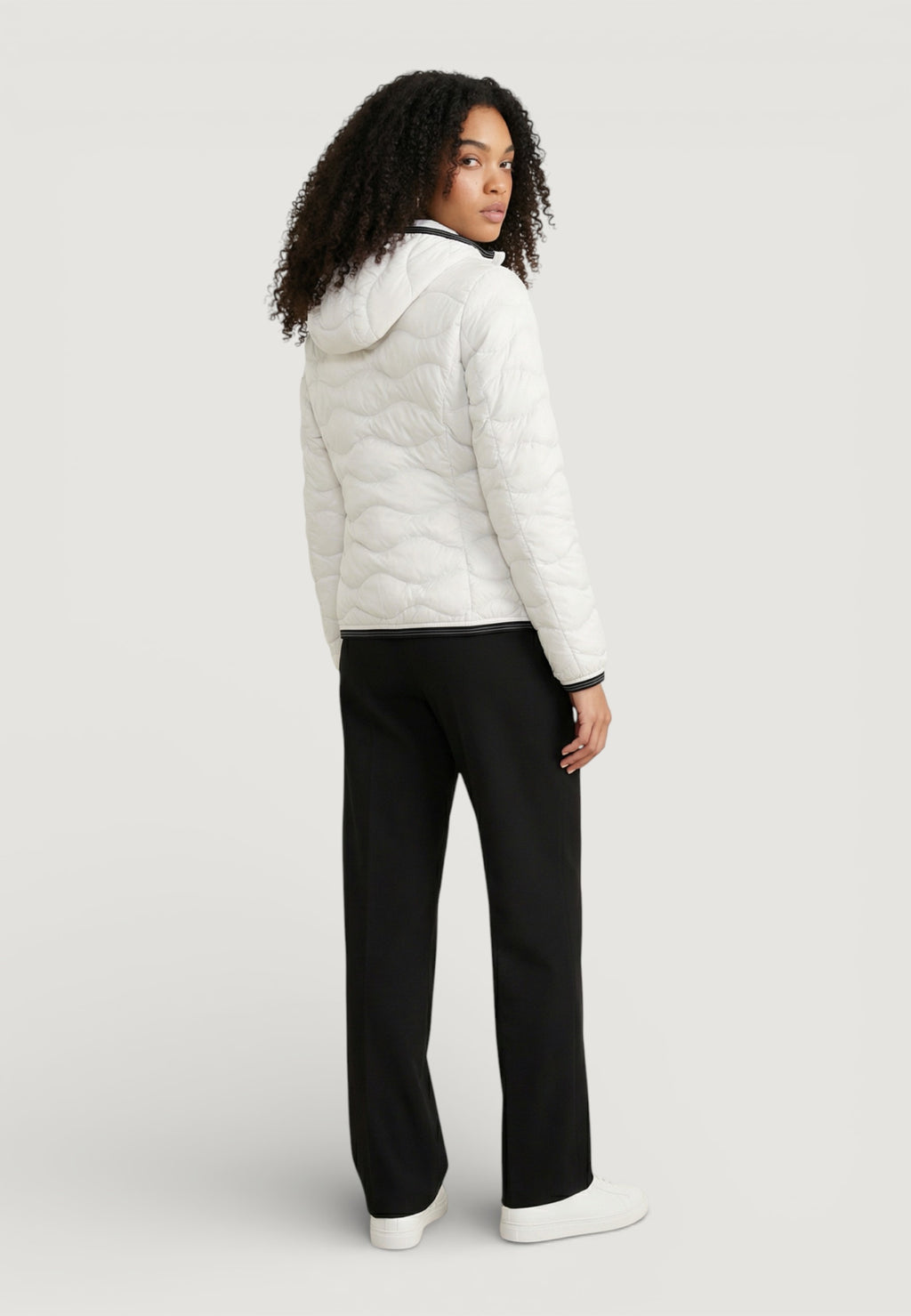 Down jacket Blauer. CAMELIA