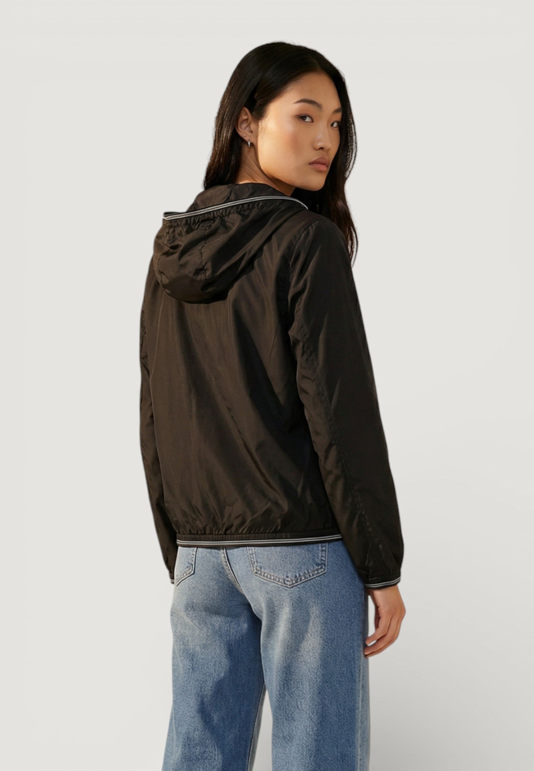 Down jacket Blauer. NAY