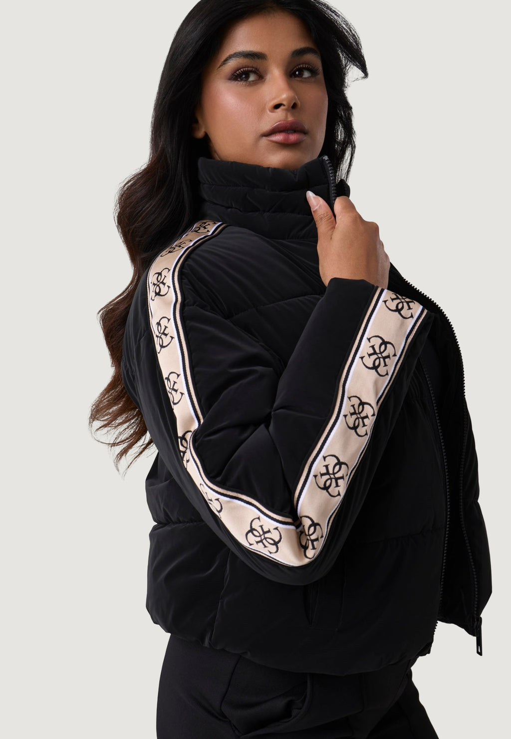Down jacket Guess Active NEW JEAN PUFFER JACK