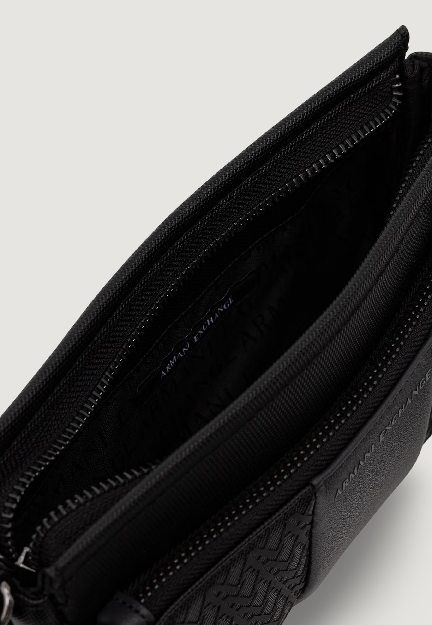 Pochette Armani Exchange XM003285 AF26691