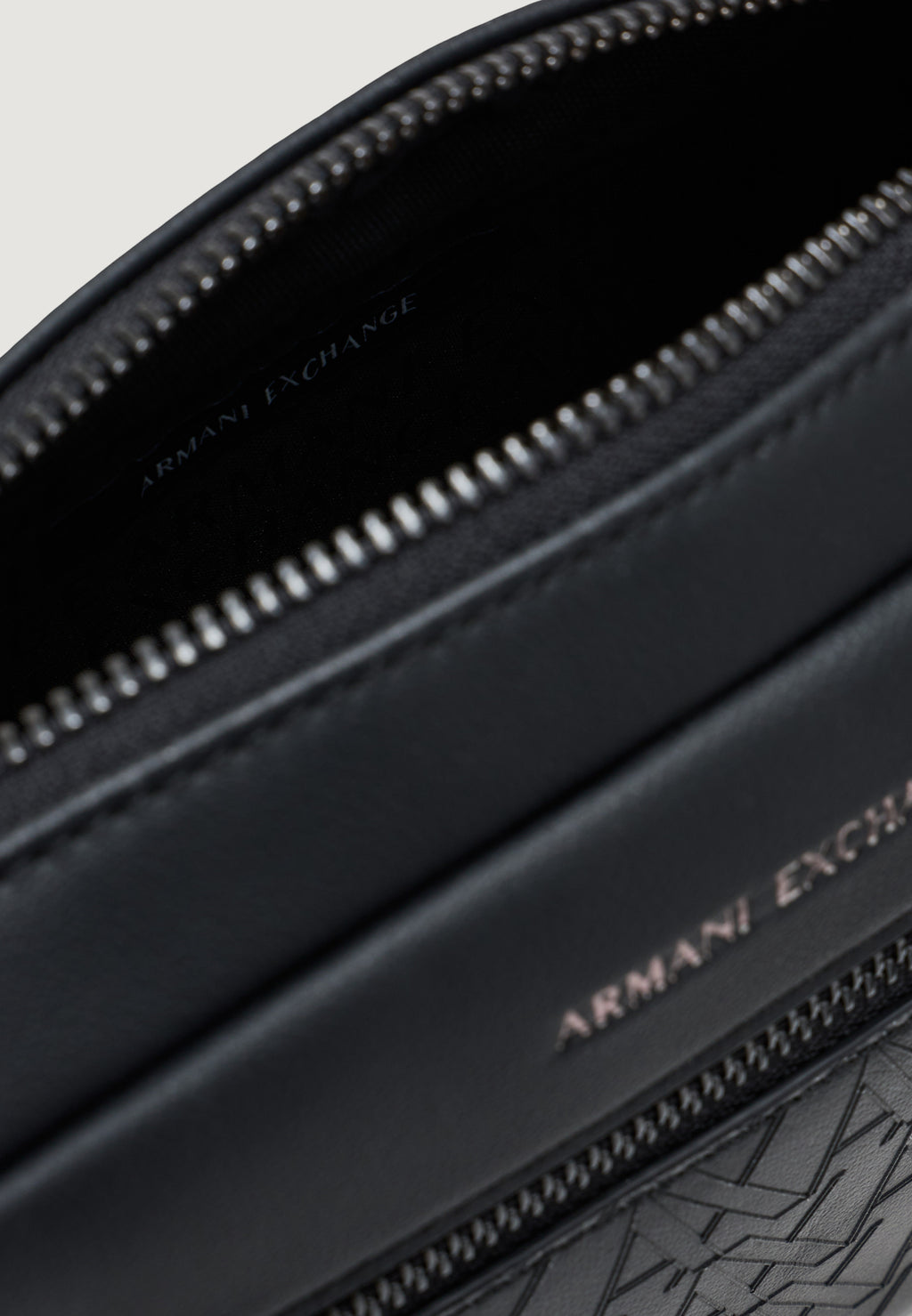 Pochette Armani Exchange XM003583 AF26662