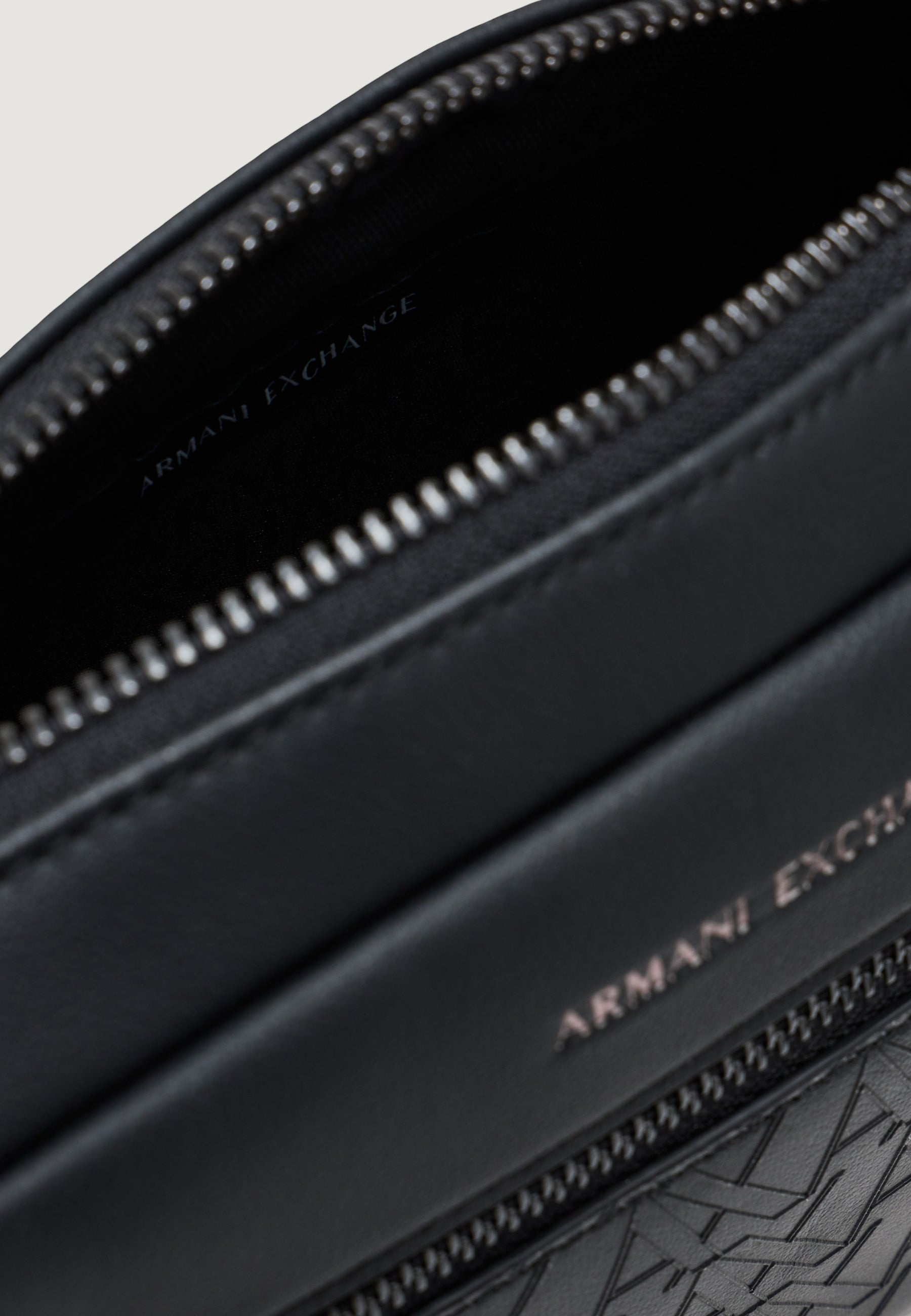 Pochette Armani Exchange XM003583 AF26662