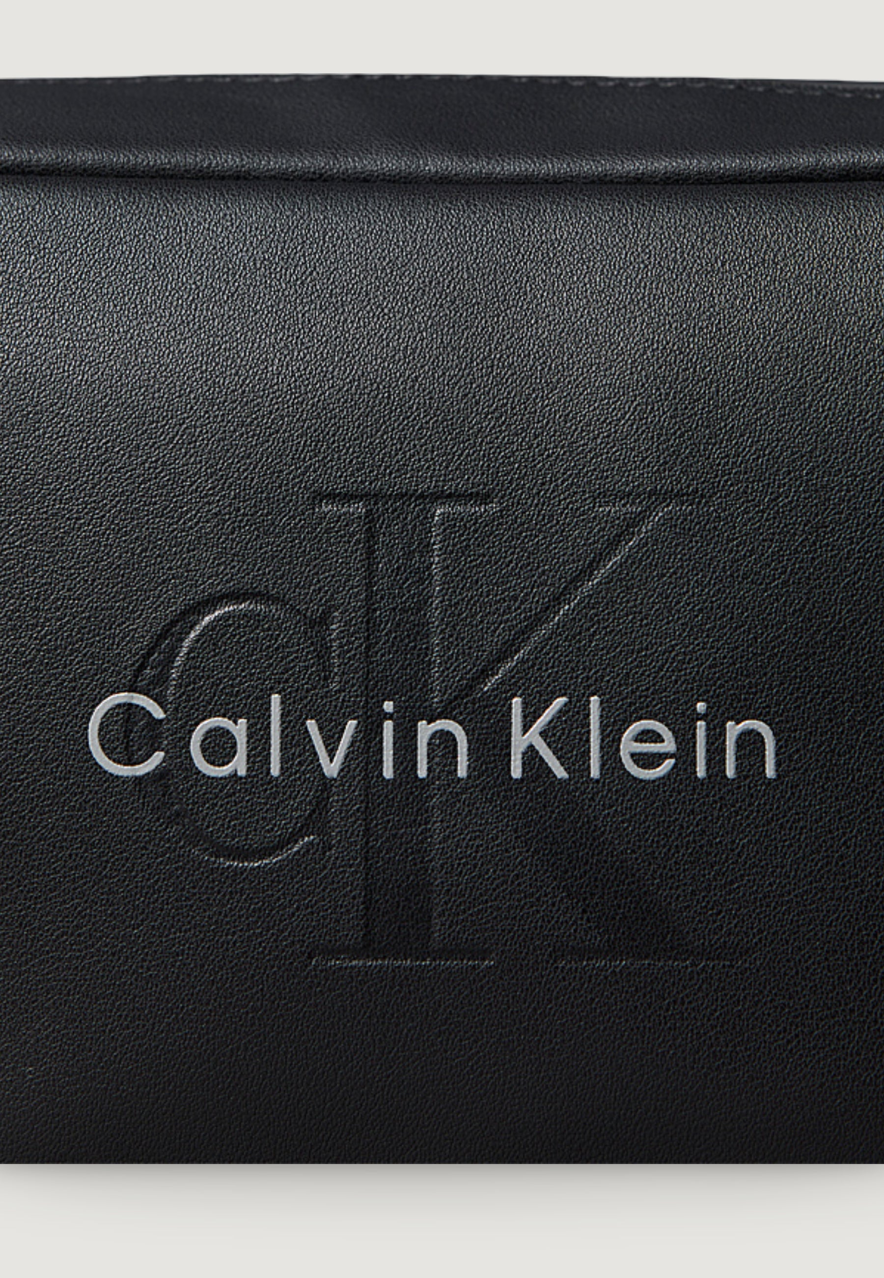 Pochette Calvin Klein BOLD DOPP KIT
