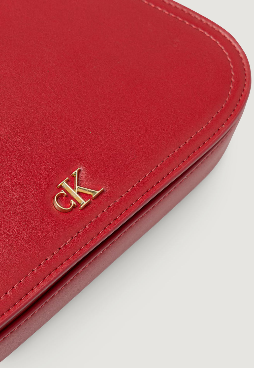 Pochette Calvin Klein CK CURVED  ON CHAIN