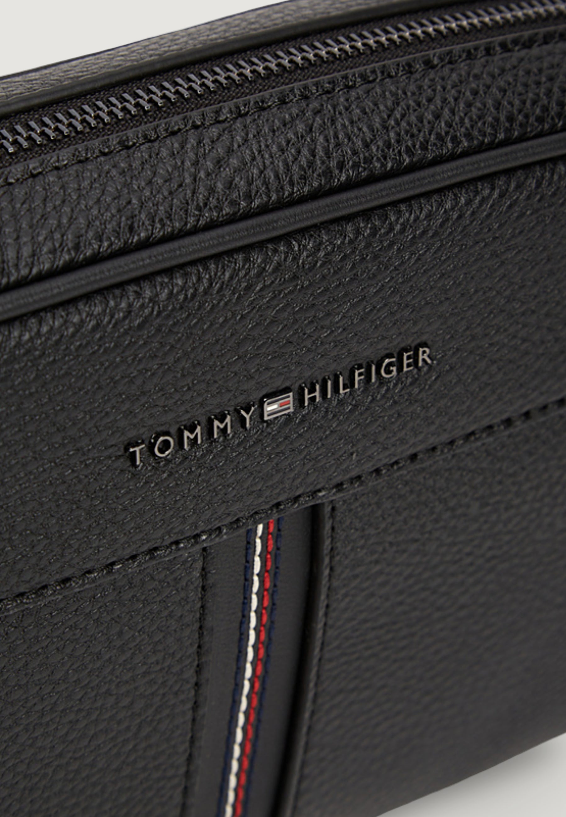 Pochette Tommy Hilfiger TH CENTRAL POUCH