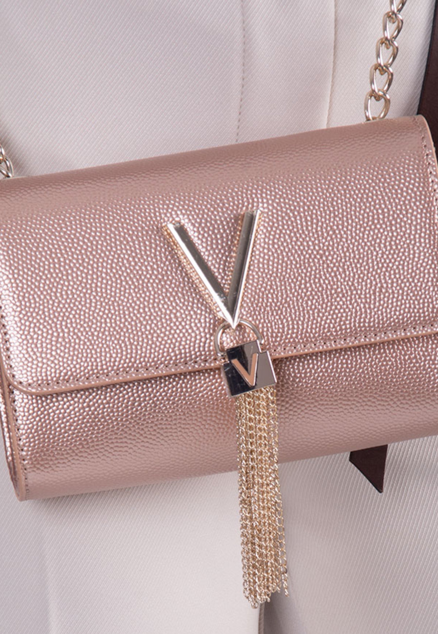 Pochette Valentino bags DIVINA
