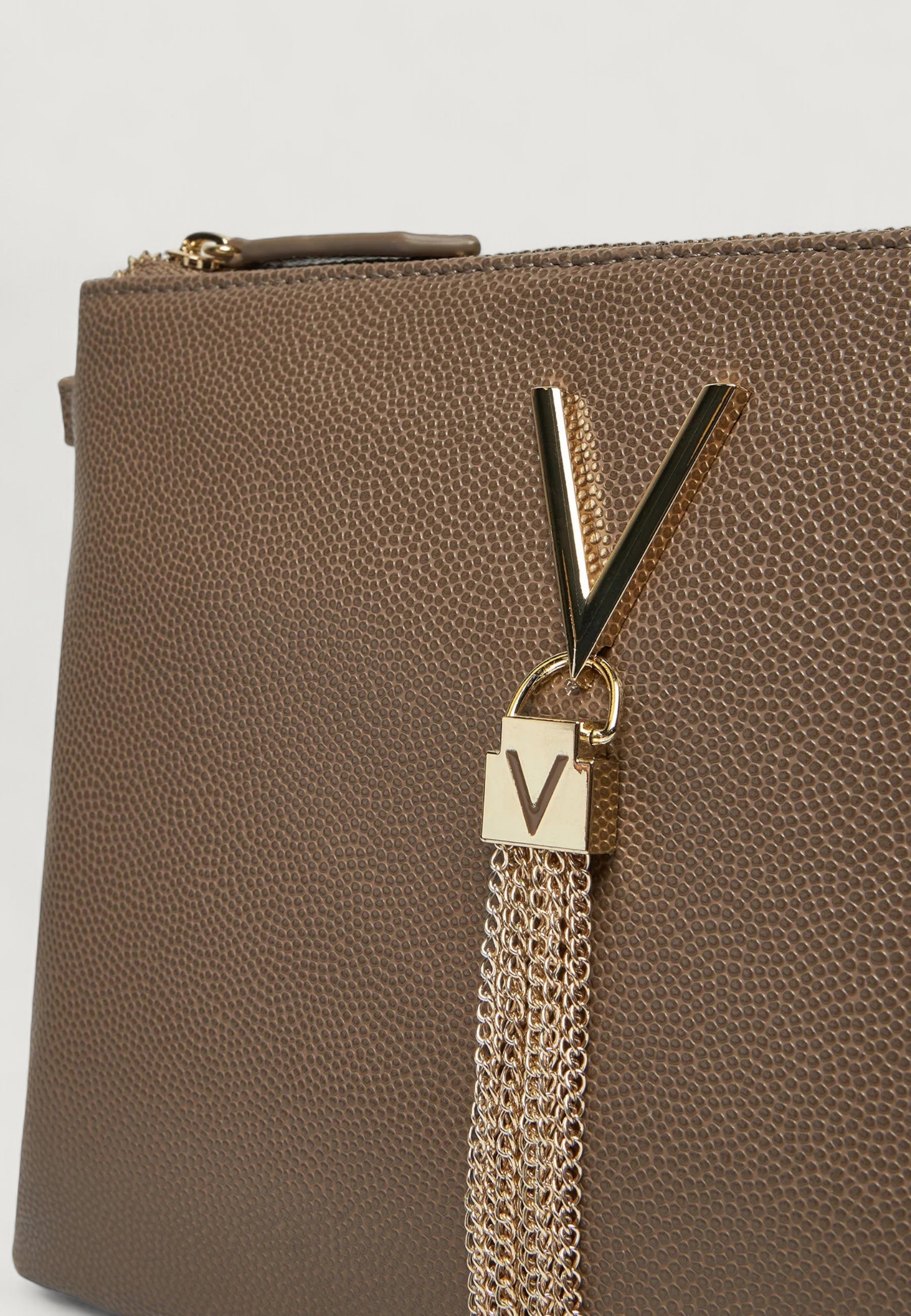 Pochette Valentino bags DIVINA