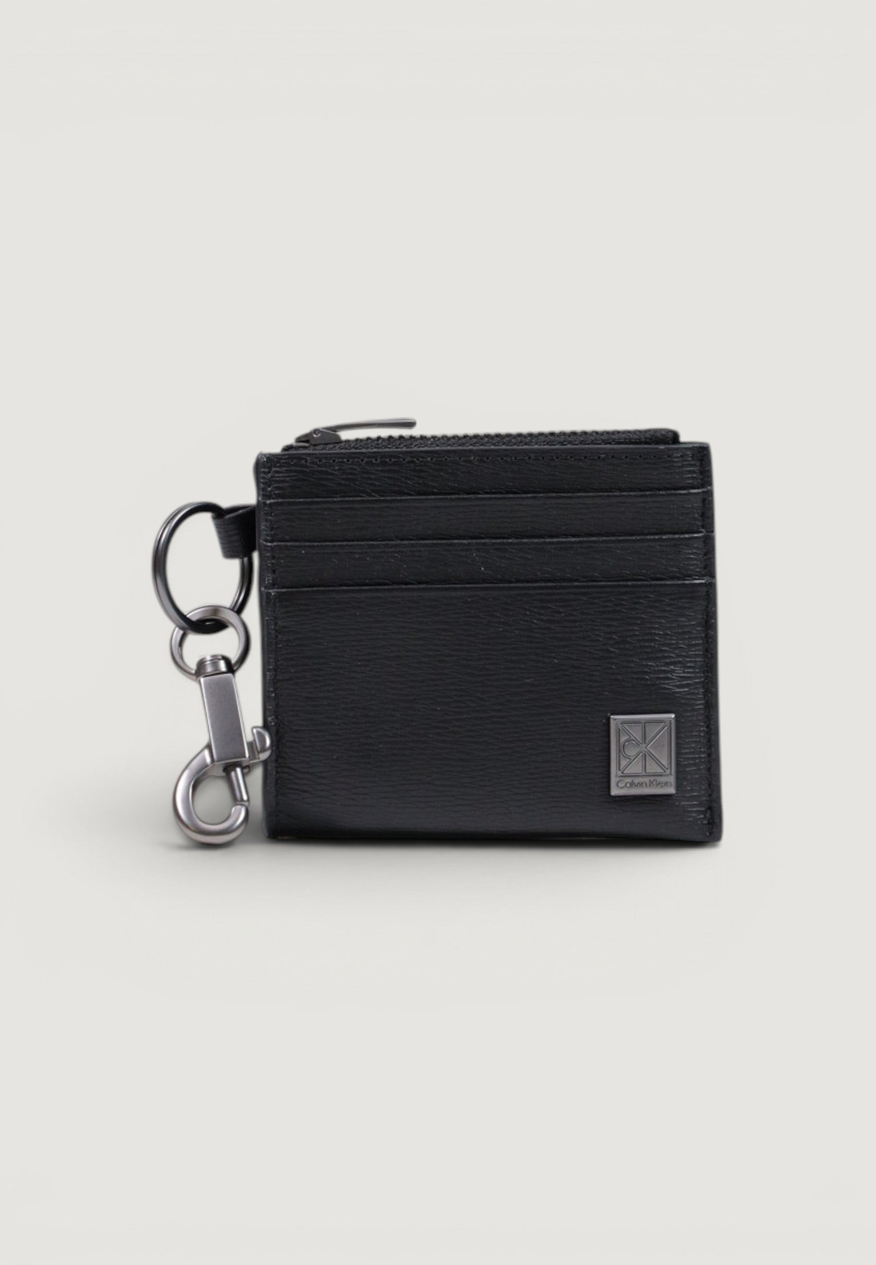 Portafoglio con portamonete Calvin Klein EMBLEM HW CARDHOLDER W/ CLIP