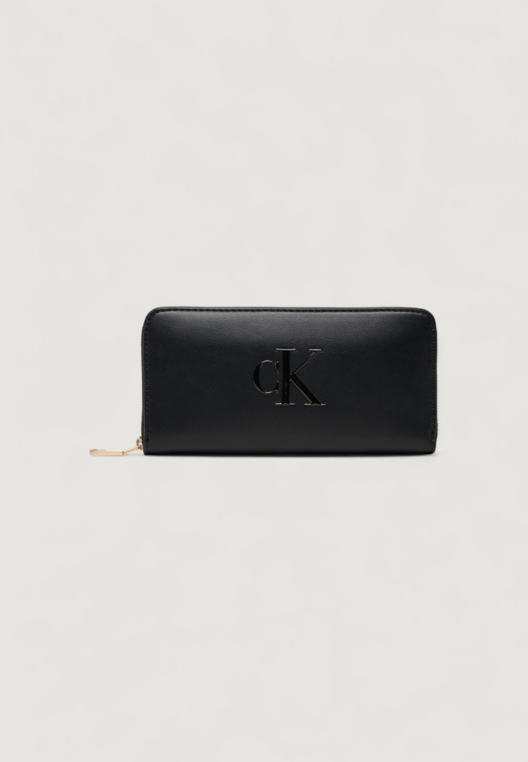 Portafoglio grande Calvin Klein BOLD CK LONG ZIP AROUND