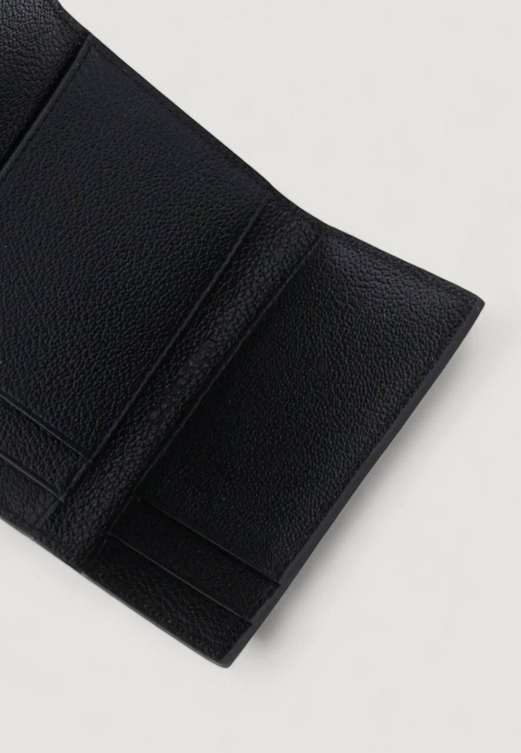 Portafoglio piccolo Calvin Klein STONE LOCK SLOUCHY LTHR TRIFOLD