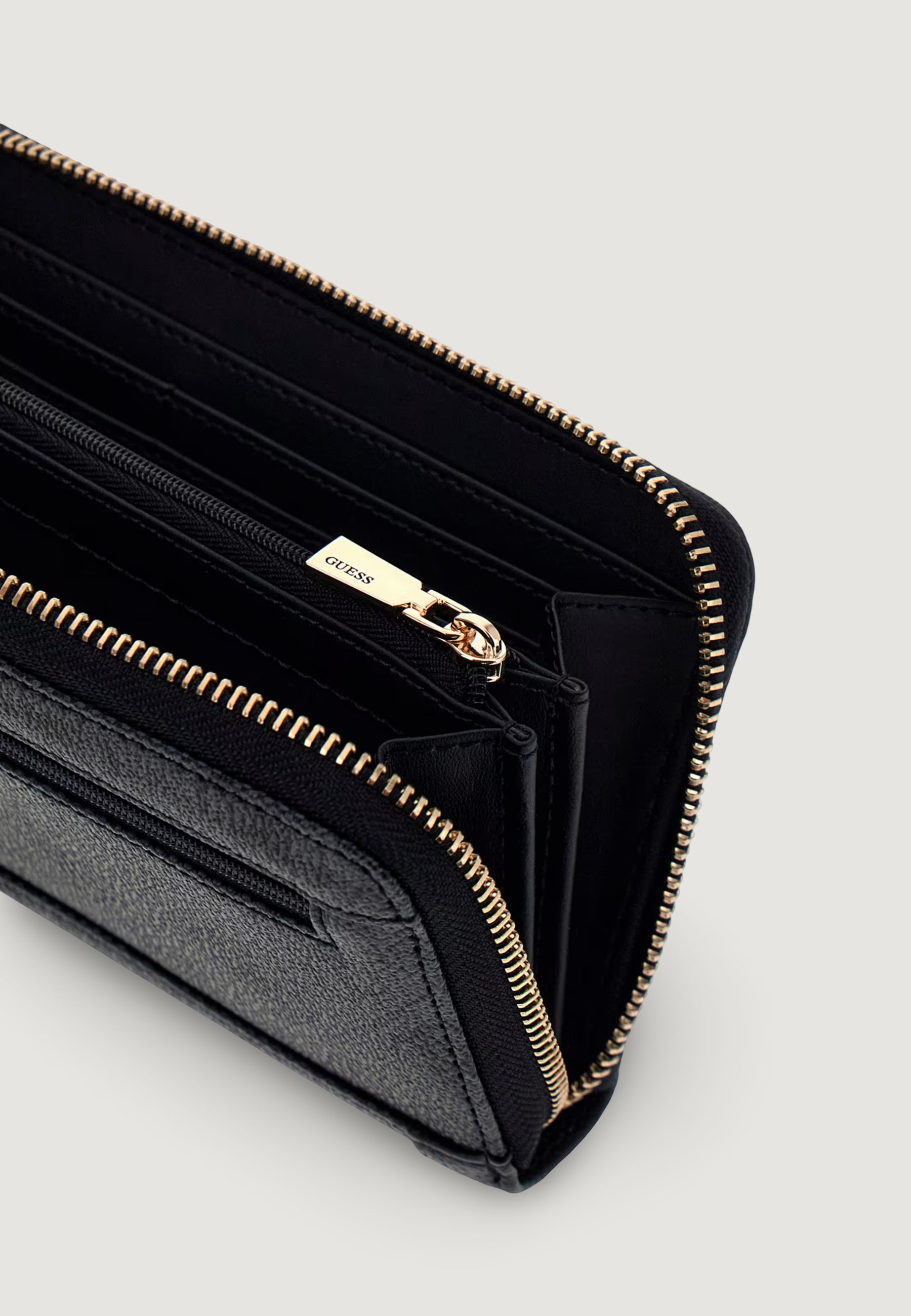 Wallet Guess COLEEN LOGO SML ZIP
