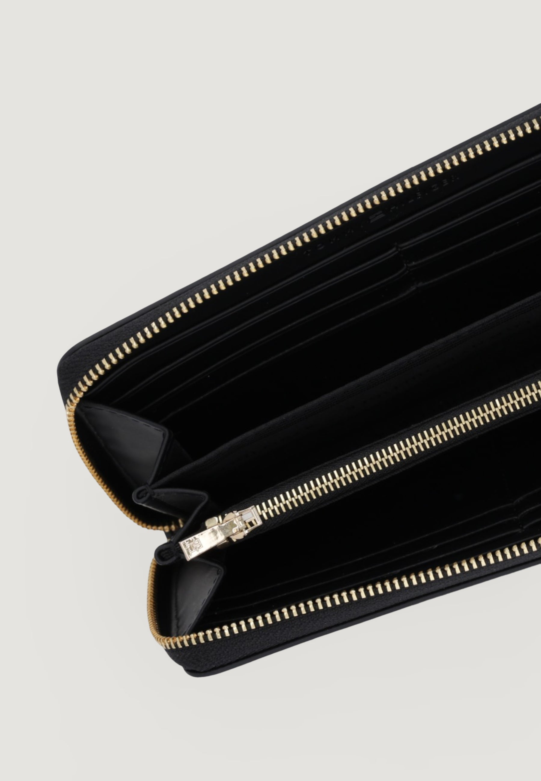 Portafoglio grande Tommy Hilfiger TH FLAG LRG ZA