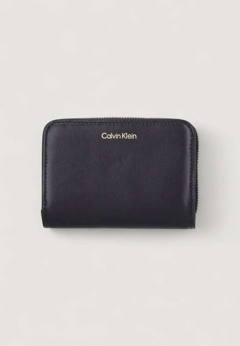 Medium wallet Calvin Klein CK PULLER MEDIUM FLAP ZIP AROUND