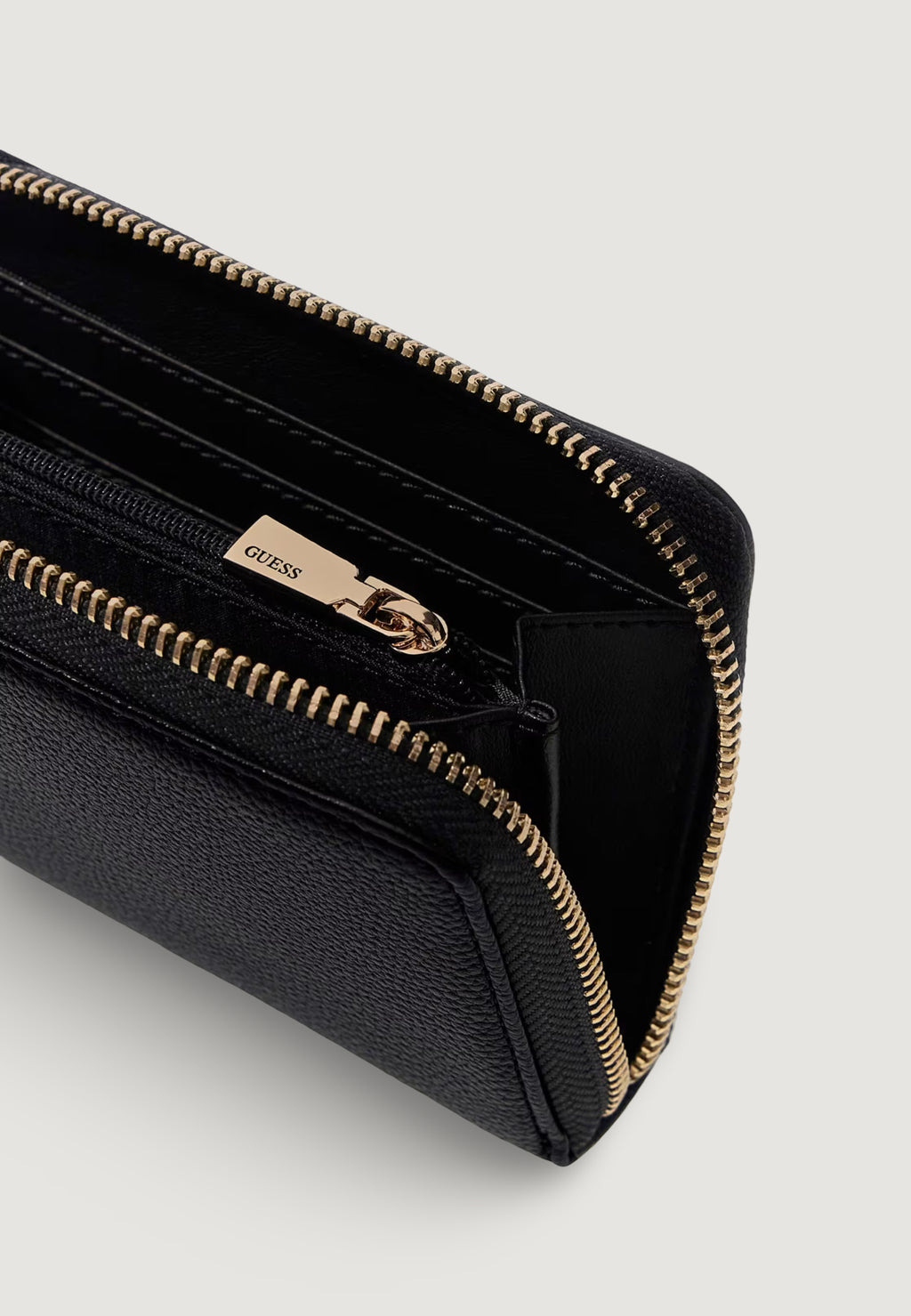 Medium wallet Guess YESBA SLG MEDIUM ZIP AROUND