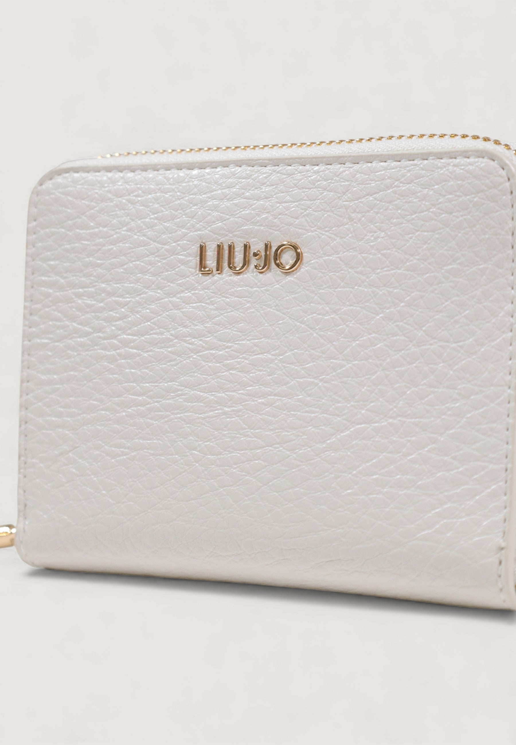 Medium wallet Liu-Jo M ZIP AROUND