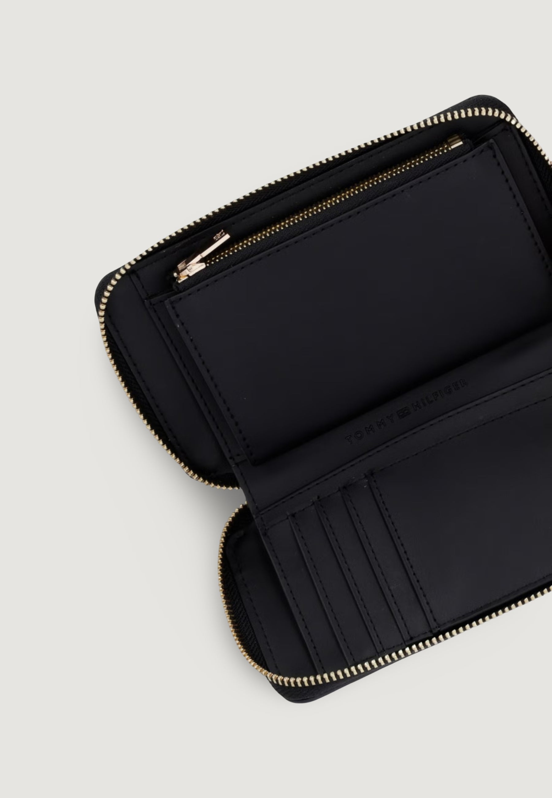 Medium wallet Tommy Hilfiger TH LOGOTAPE COMPACT ZIP AROUND