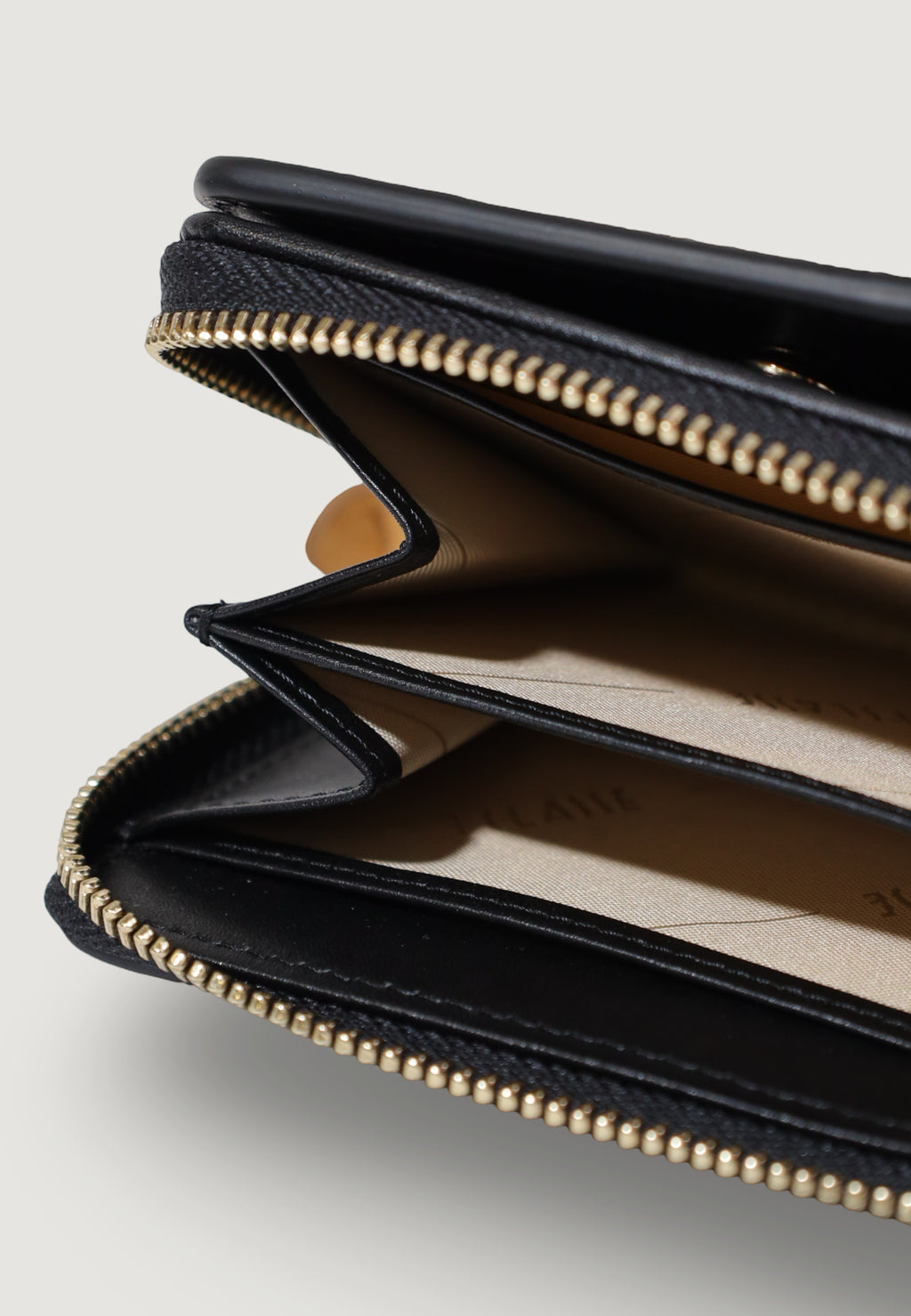 Portafoglio piccolo Alviero Martini Prima Classe Zip-Fold Walle