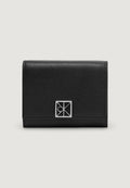 Wallet Calvin Klein EMBLEM HW PEBBLE TRIFOLD W/ZIP