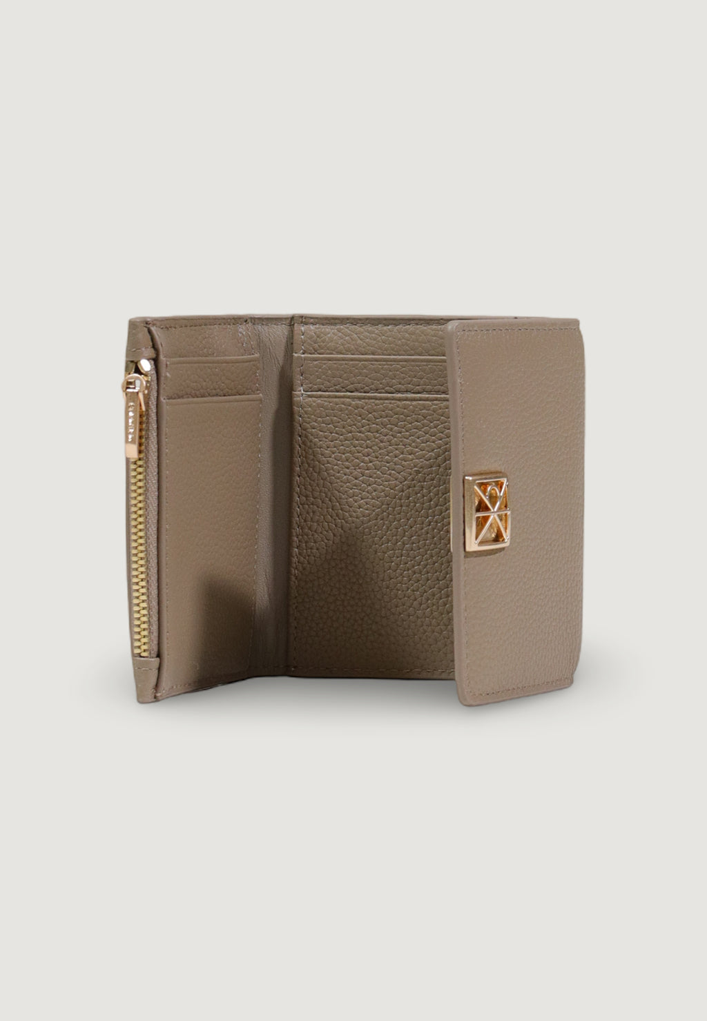 Portafoglio piccolo Calvin Klein EMBLEM HW PEBBLE TRIFOLD W/ZIP