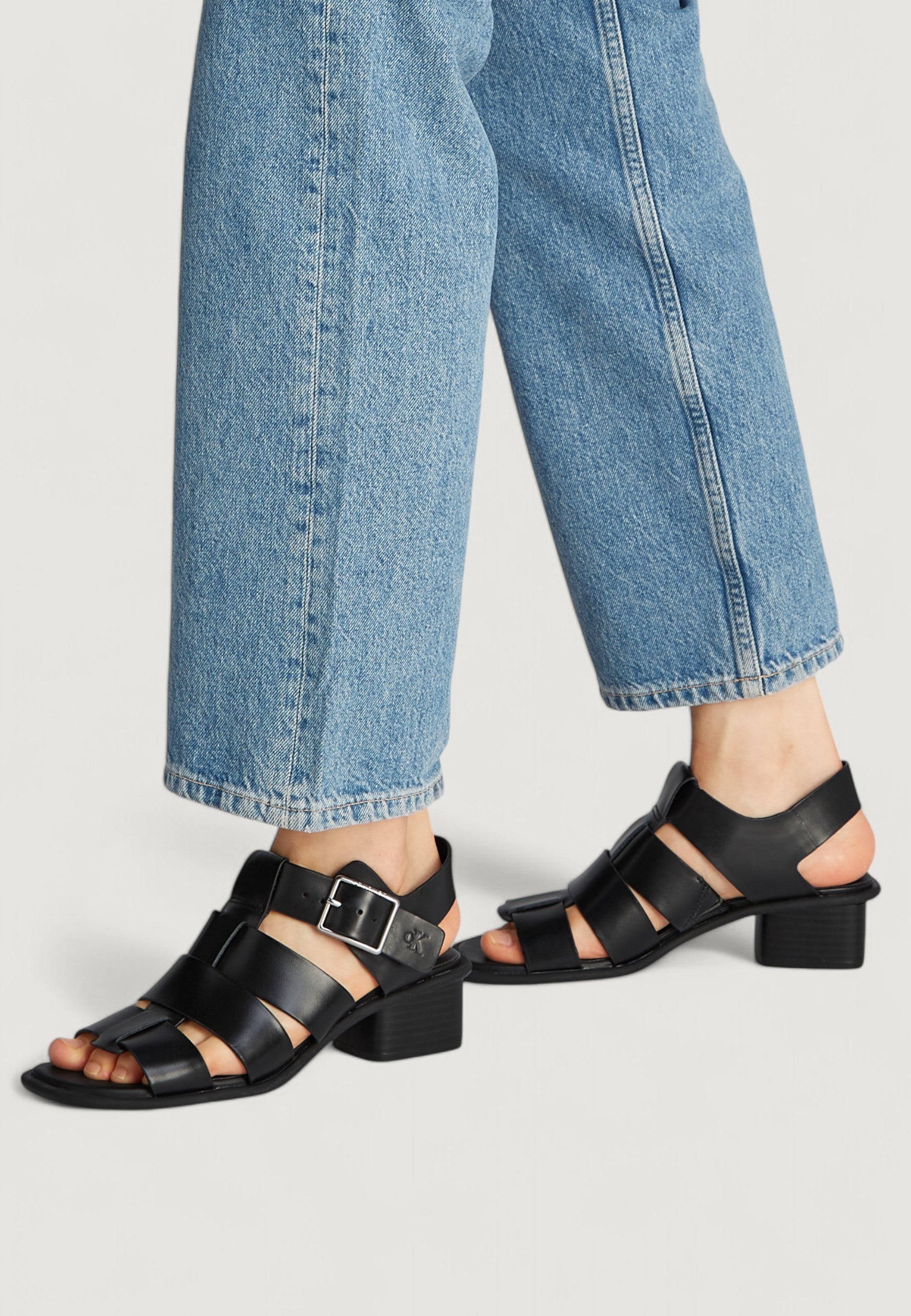 Sandali Calvin Klein Jeans HEEL SQUARE MG BUCKLE