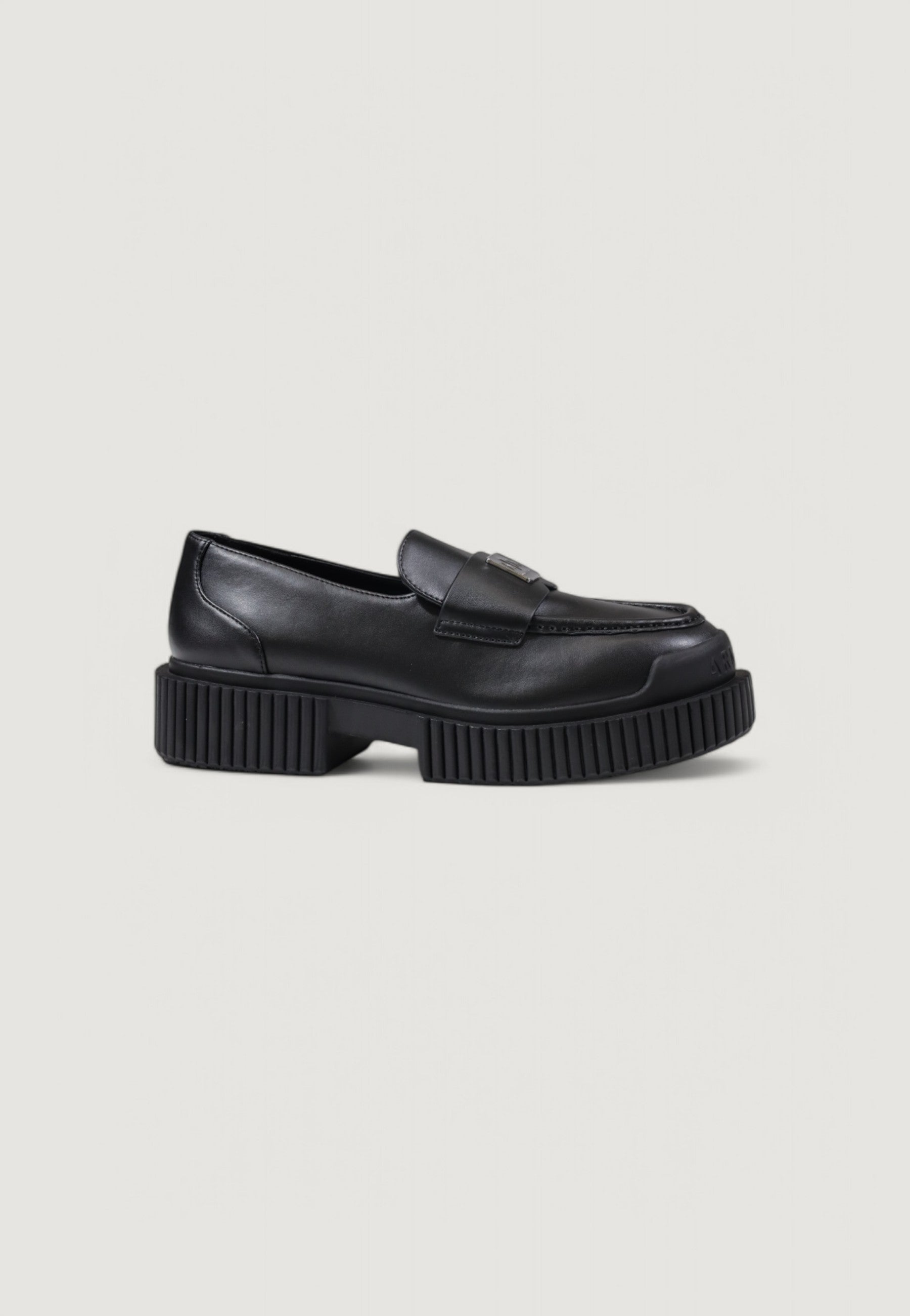 Scarpe basse Armani Exchange XDA006 XV874