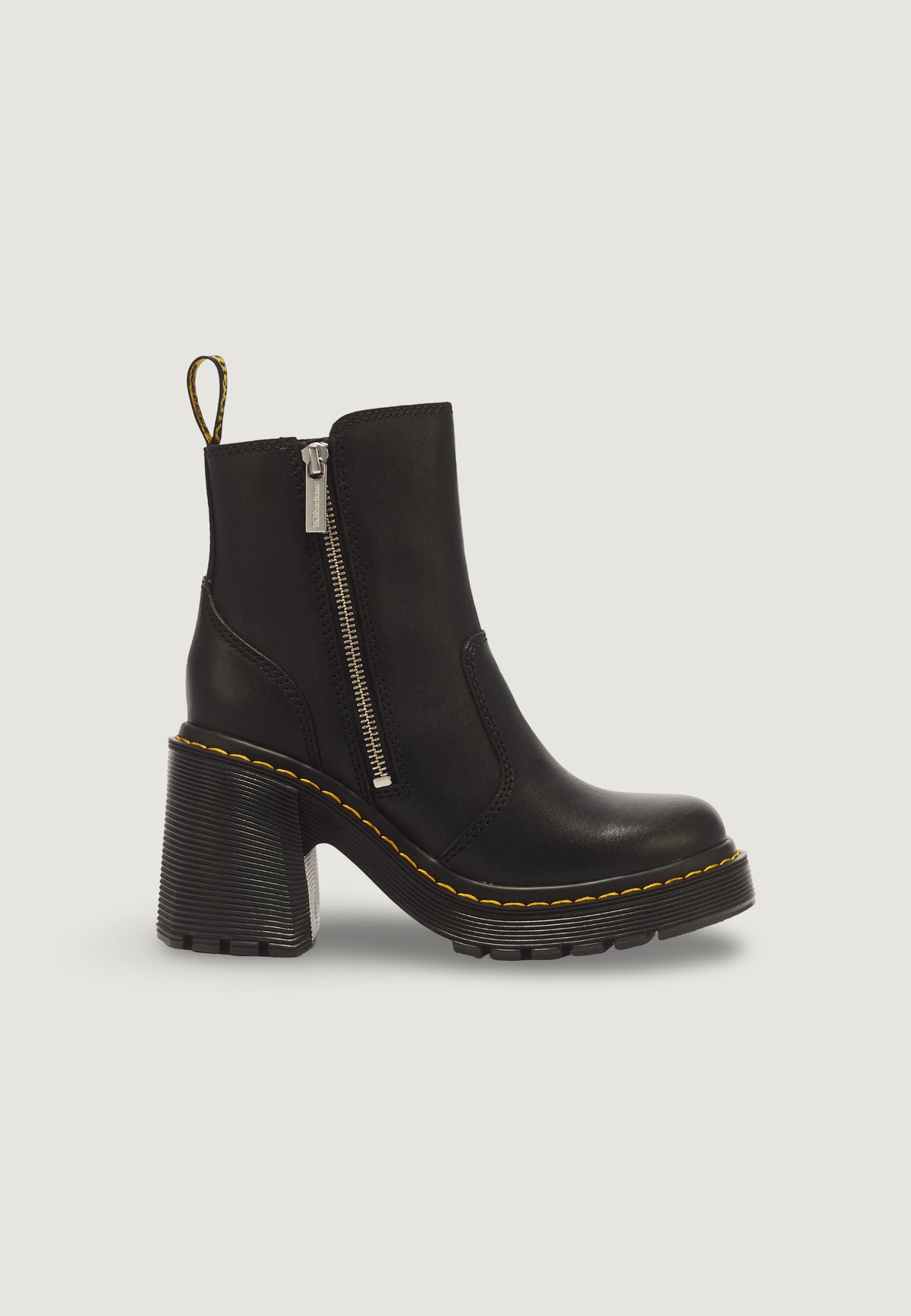 Heel shoes Dr. Martens Spence Zip Sendal